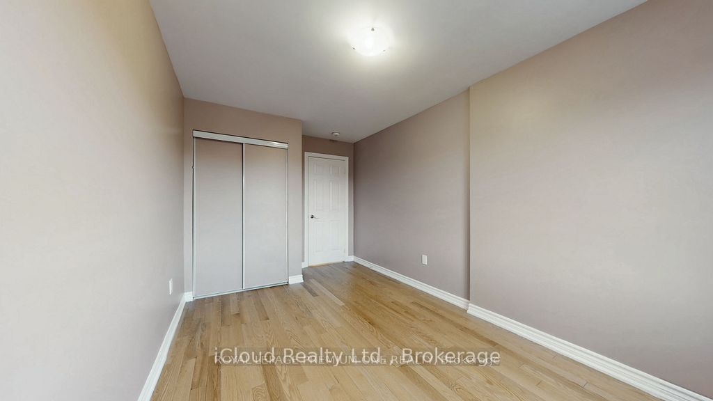 344 Ridley Crescent Property Photo 29