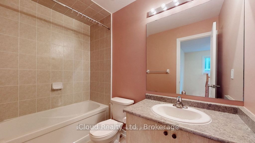 344 Ridley Crescent Property Photo 33