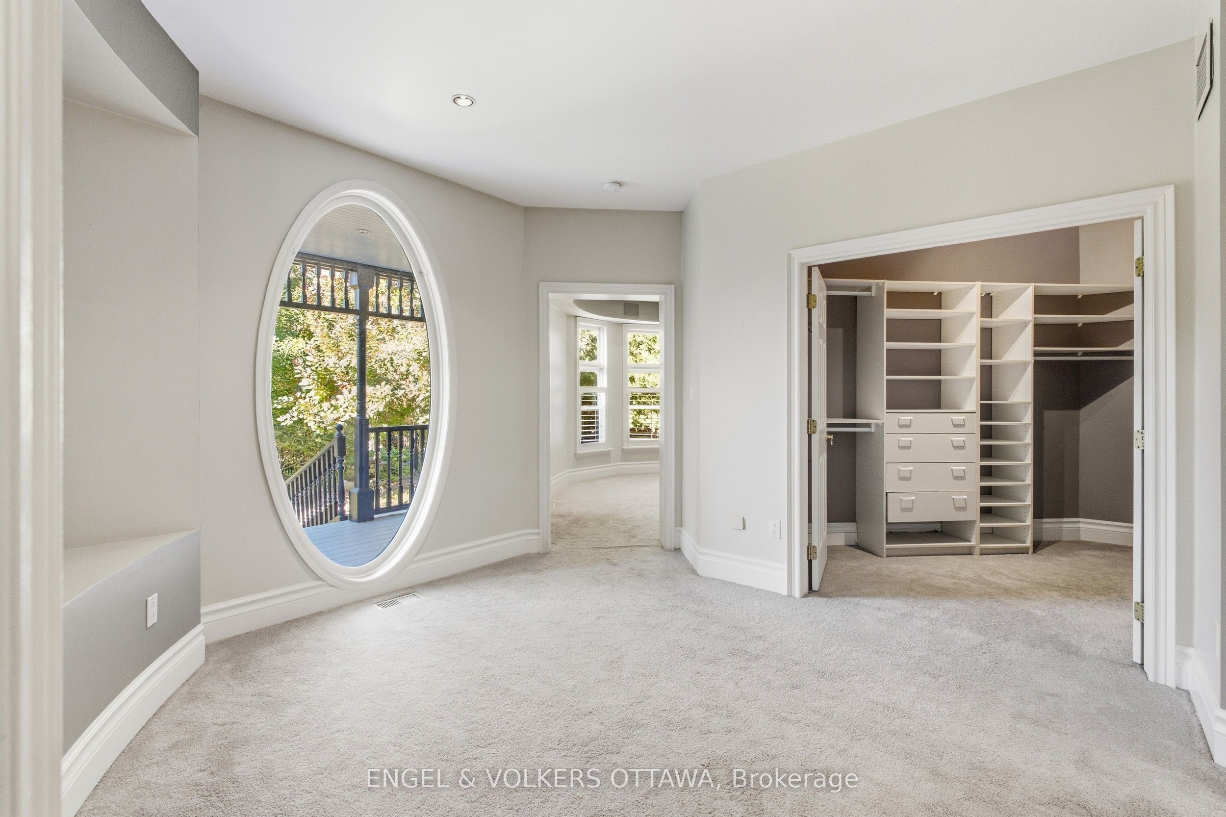 435 Westminster Avenue Property Photo 14