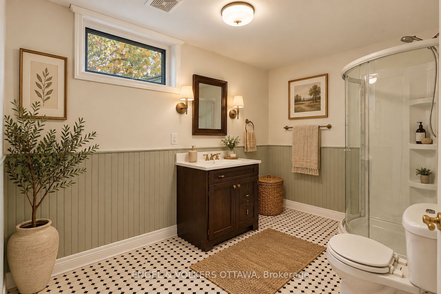 435 Westminster Avenue Property Photo 28