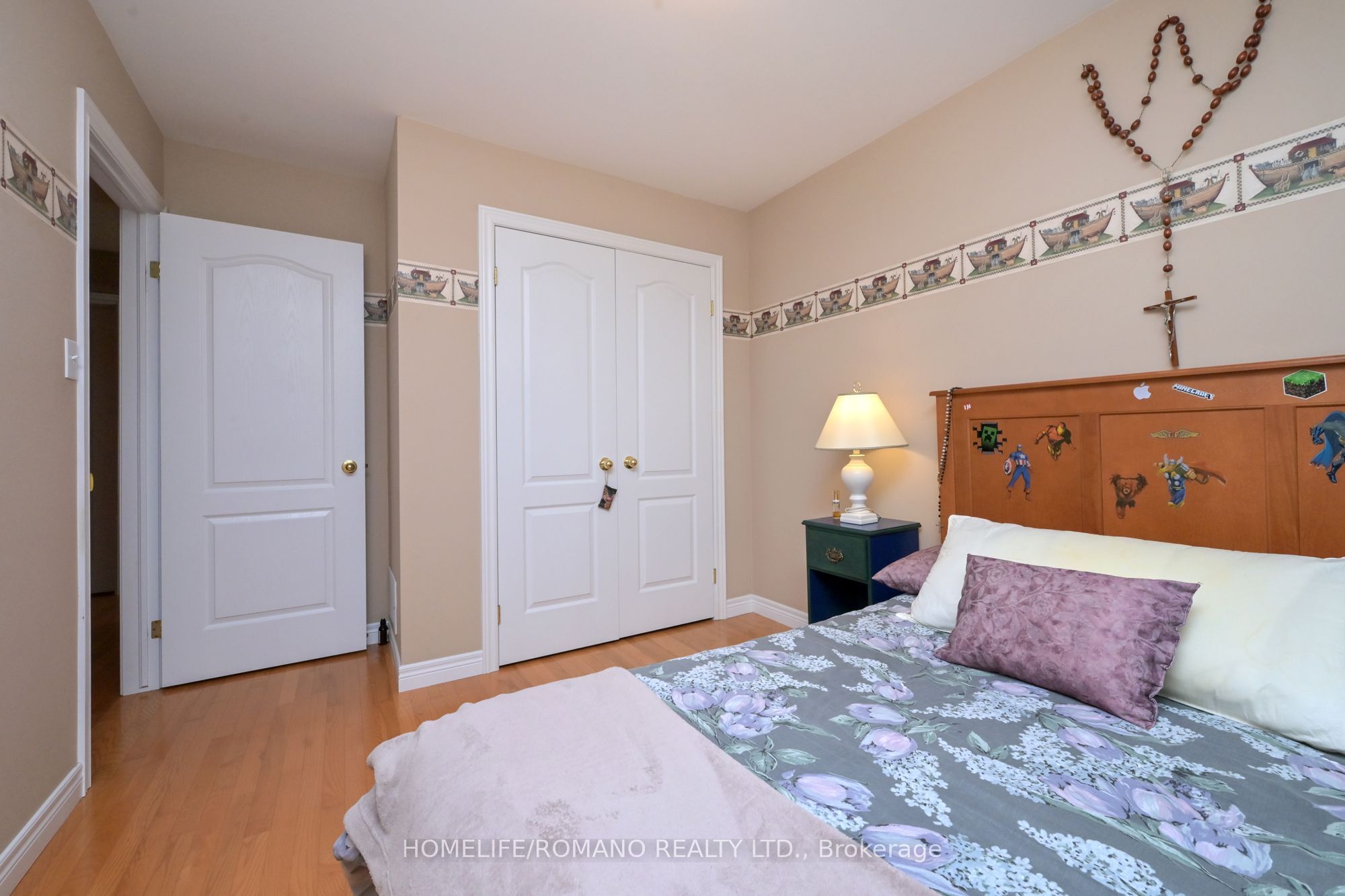 1052 Greenhill Avenue Property Photo 26
