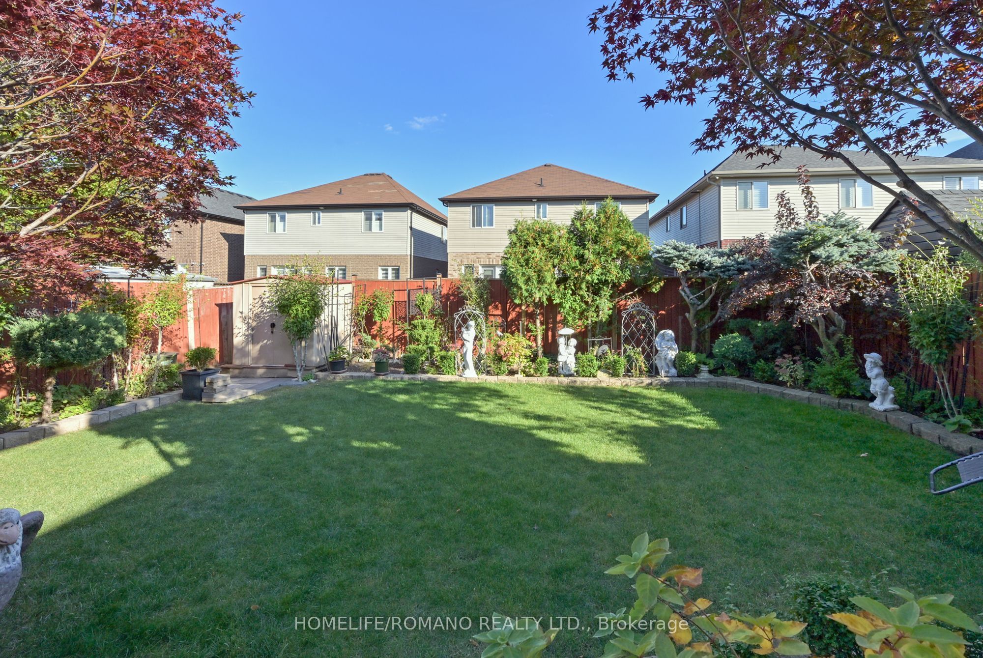 1052 Greenhill Avenue Property Photo 35