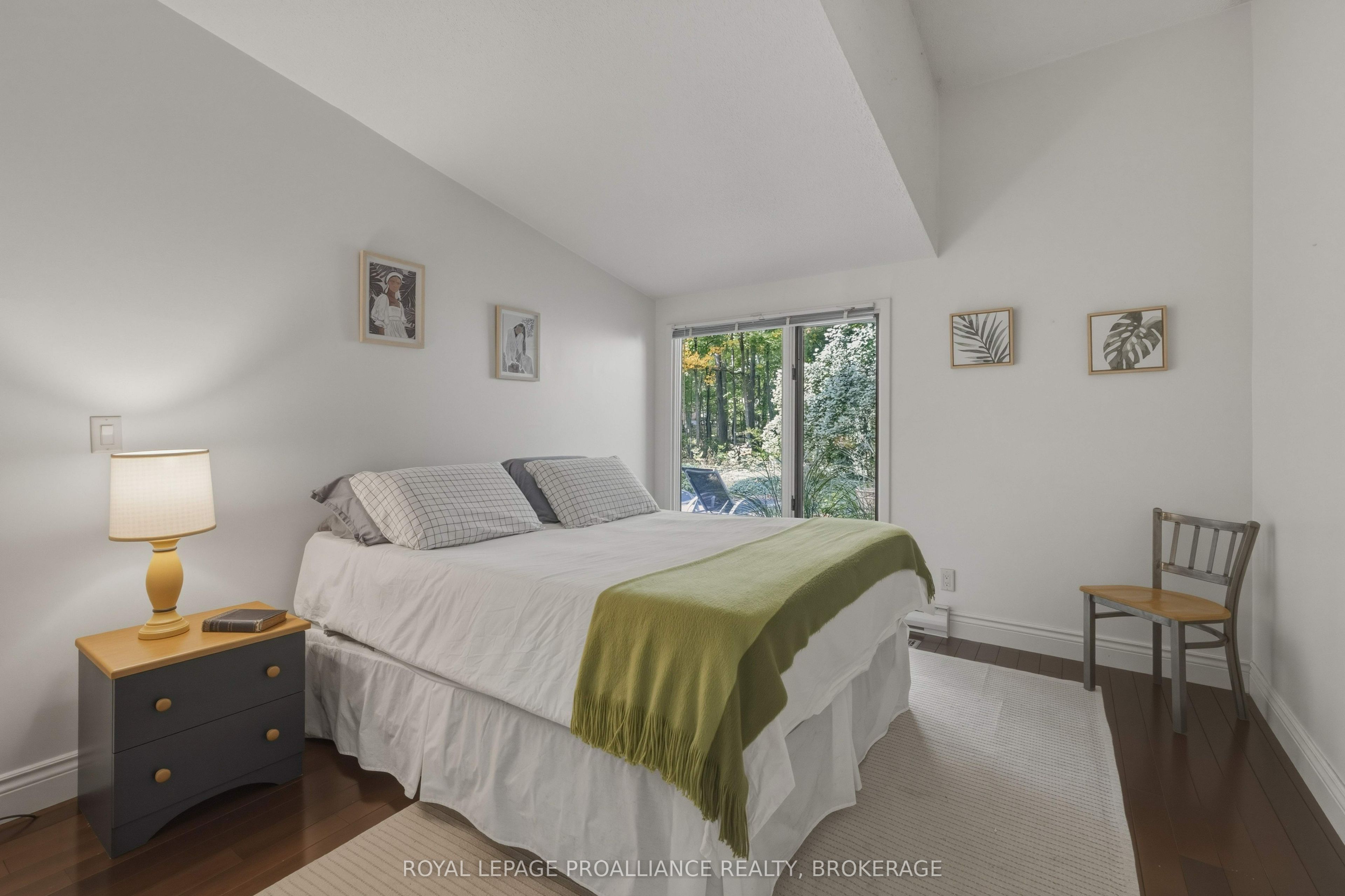 27 Riverside Drive Property Photo 17