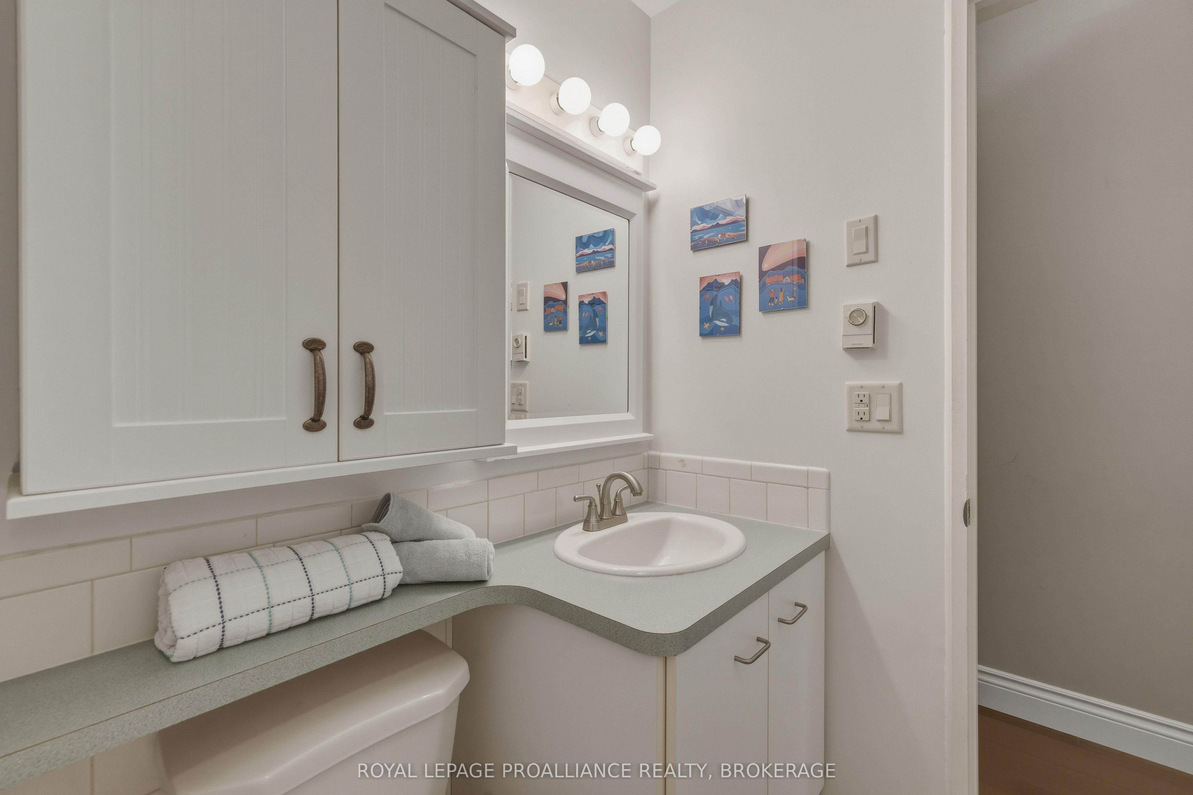 27 Riverside Drive Property Photo 19