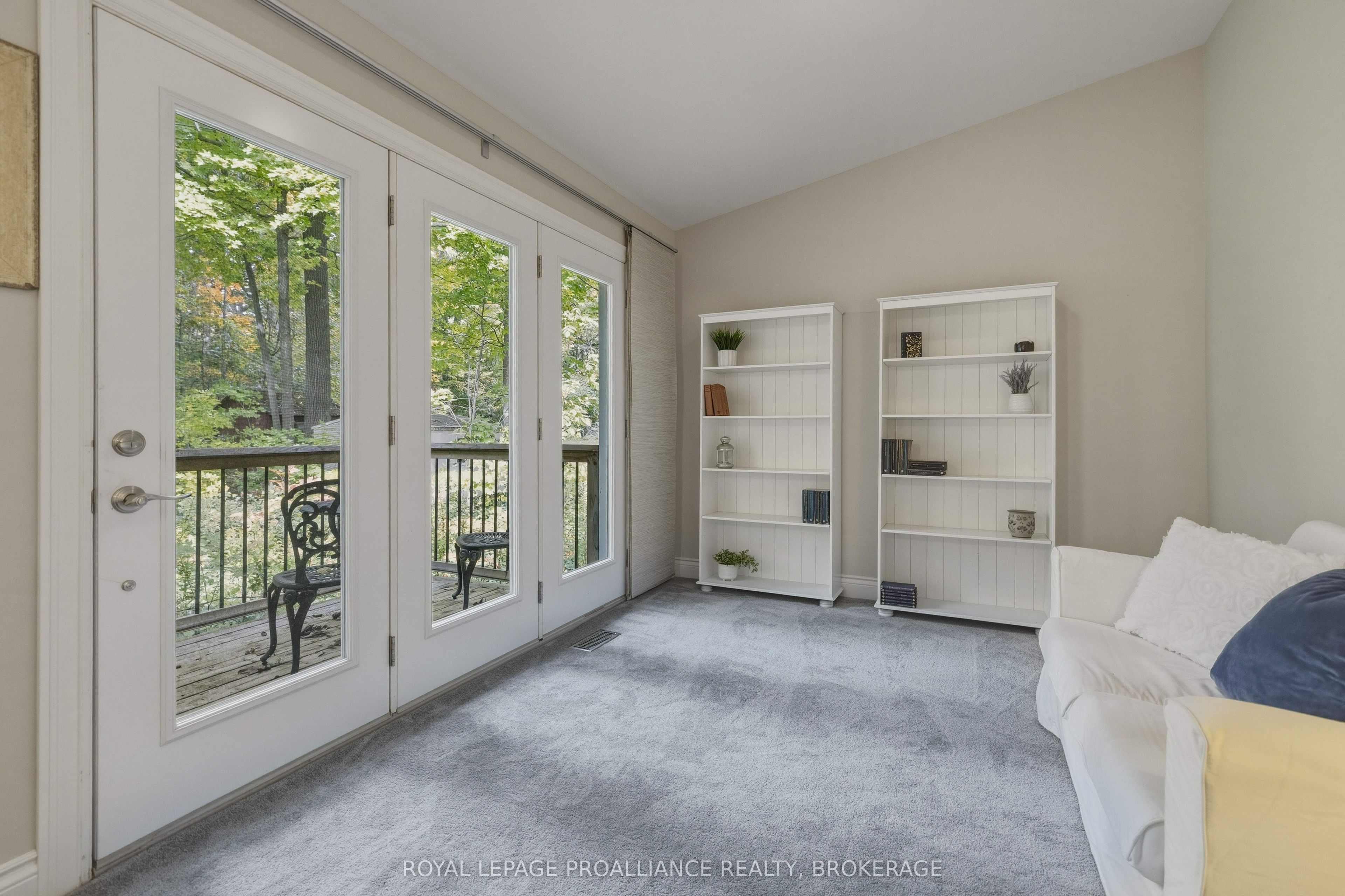 27 Riverside Drive Property Photo 30