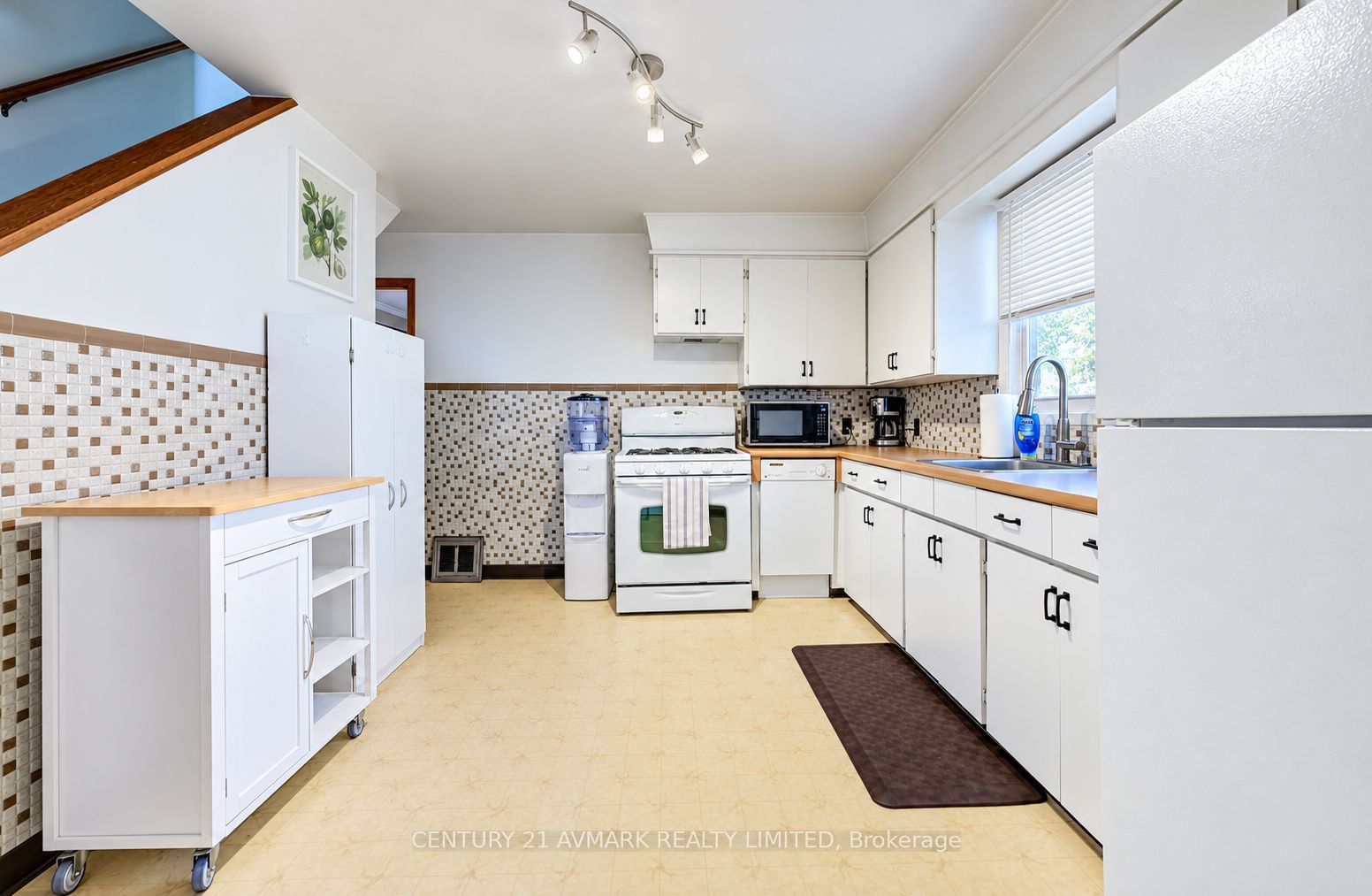 48 Dunkirk Road Property Photo 12