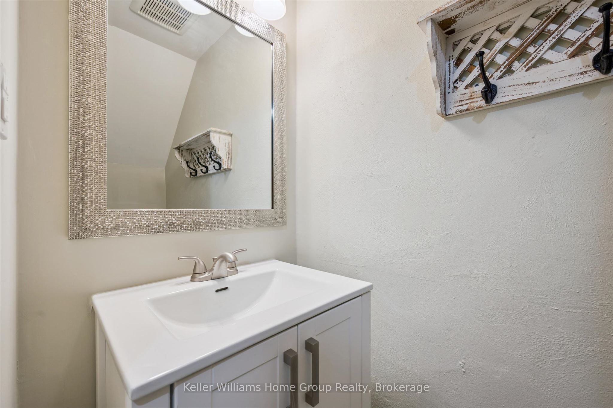 196 Arthur Street N 6 Property Photo 16