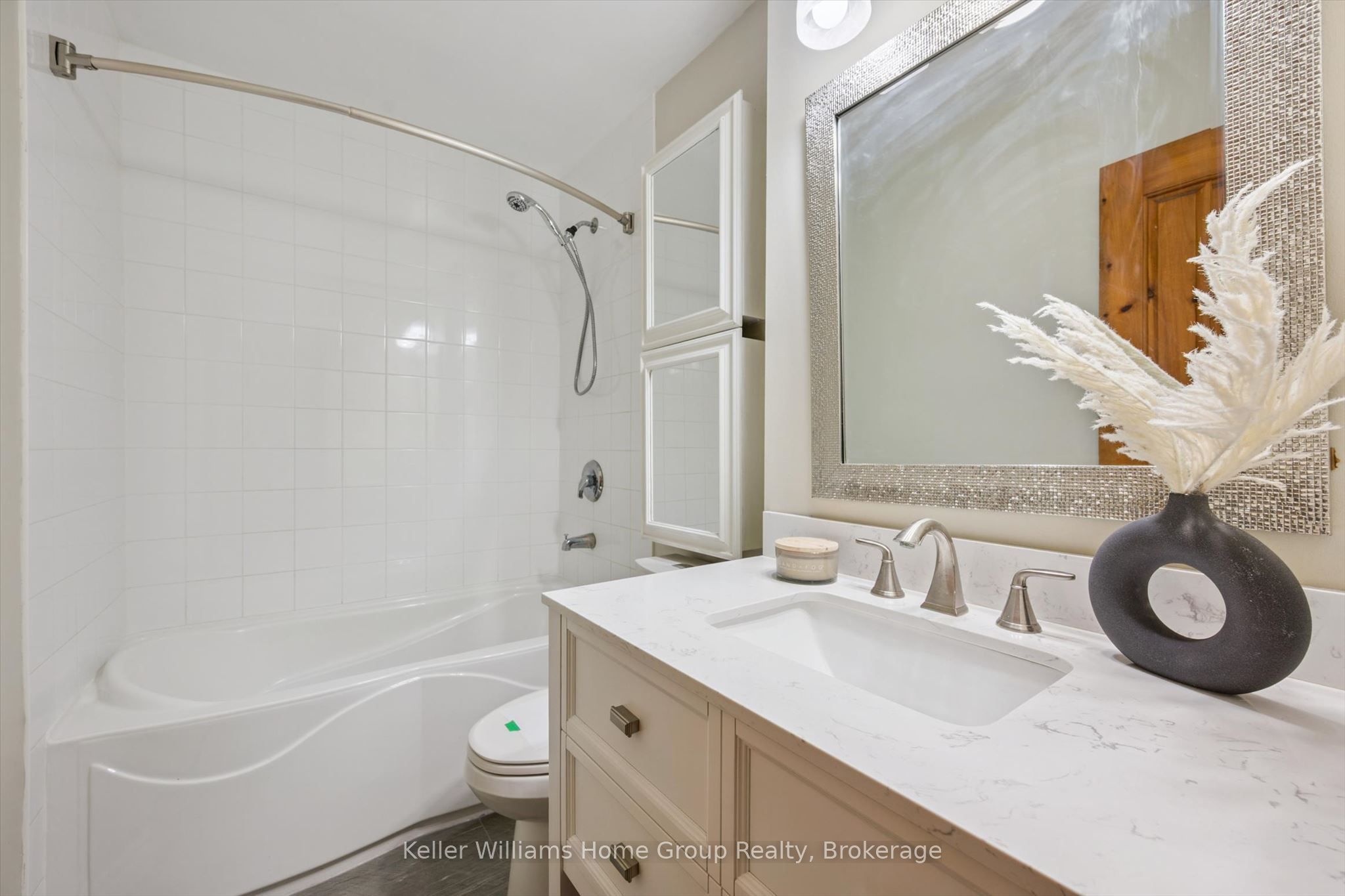 196 Arthur Street N 6 Property Photo 30