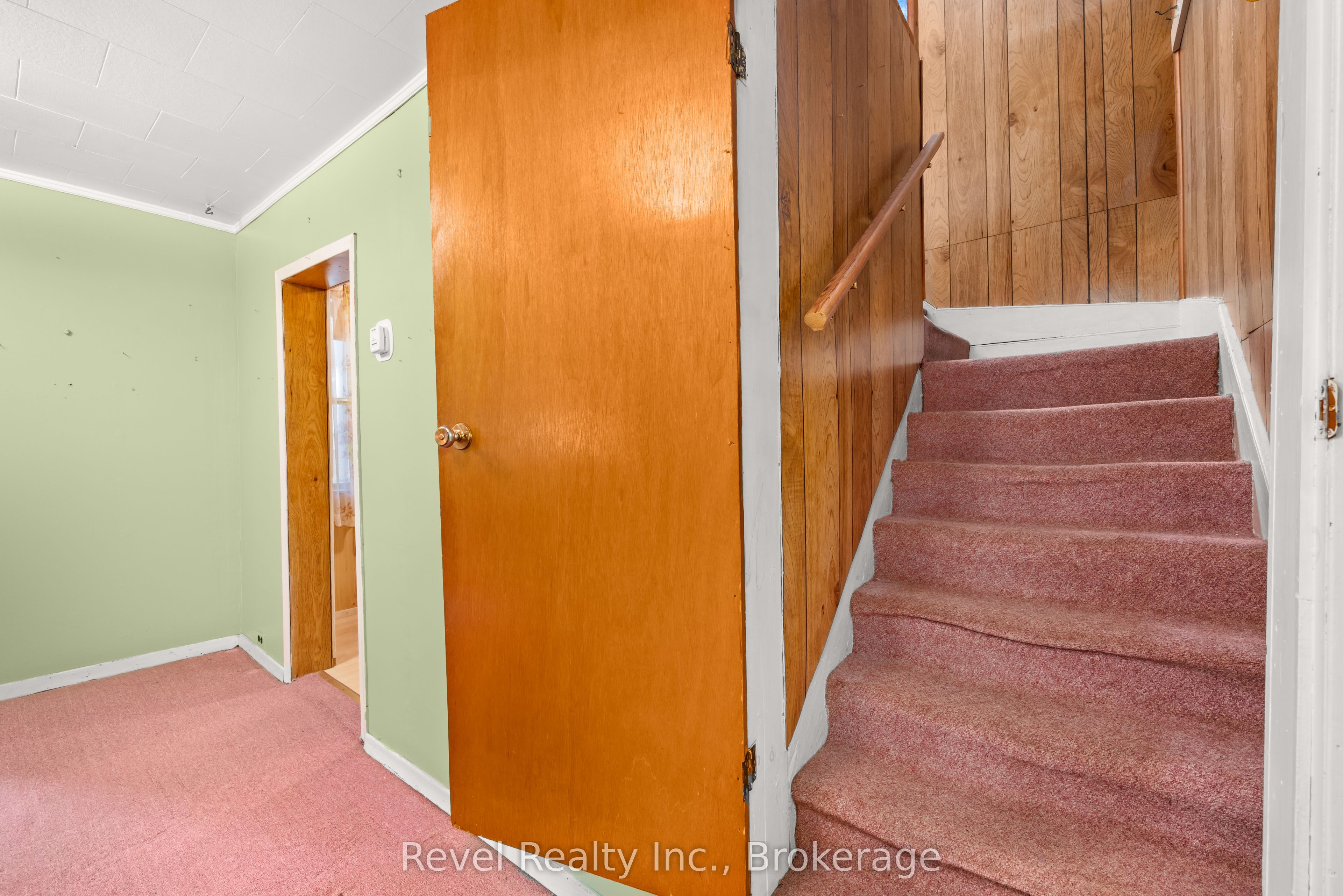 14 Richmond Street E Property Photo 29