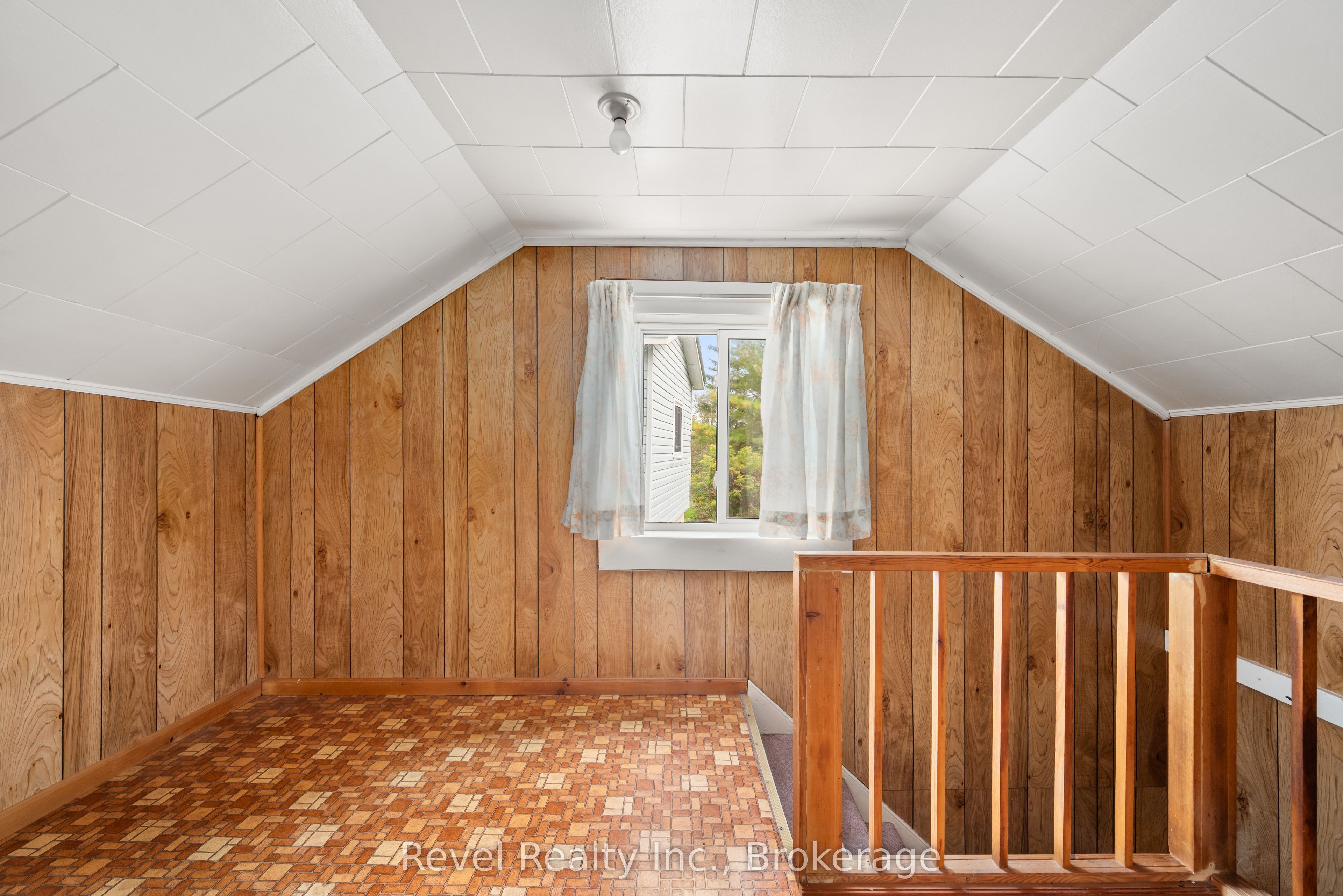 14 Richmond Street E Property Photo 30