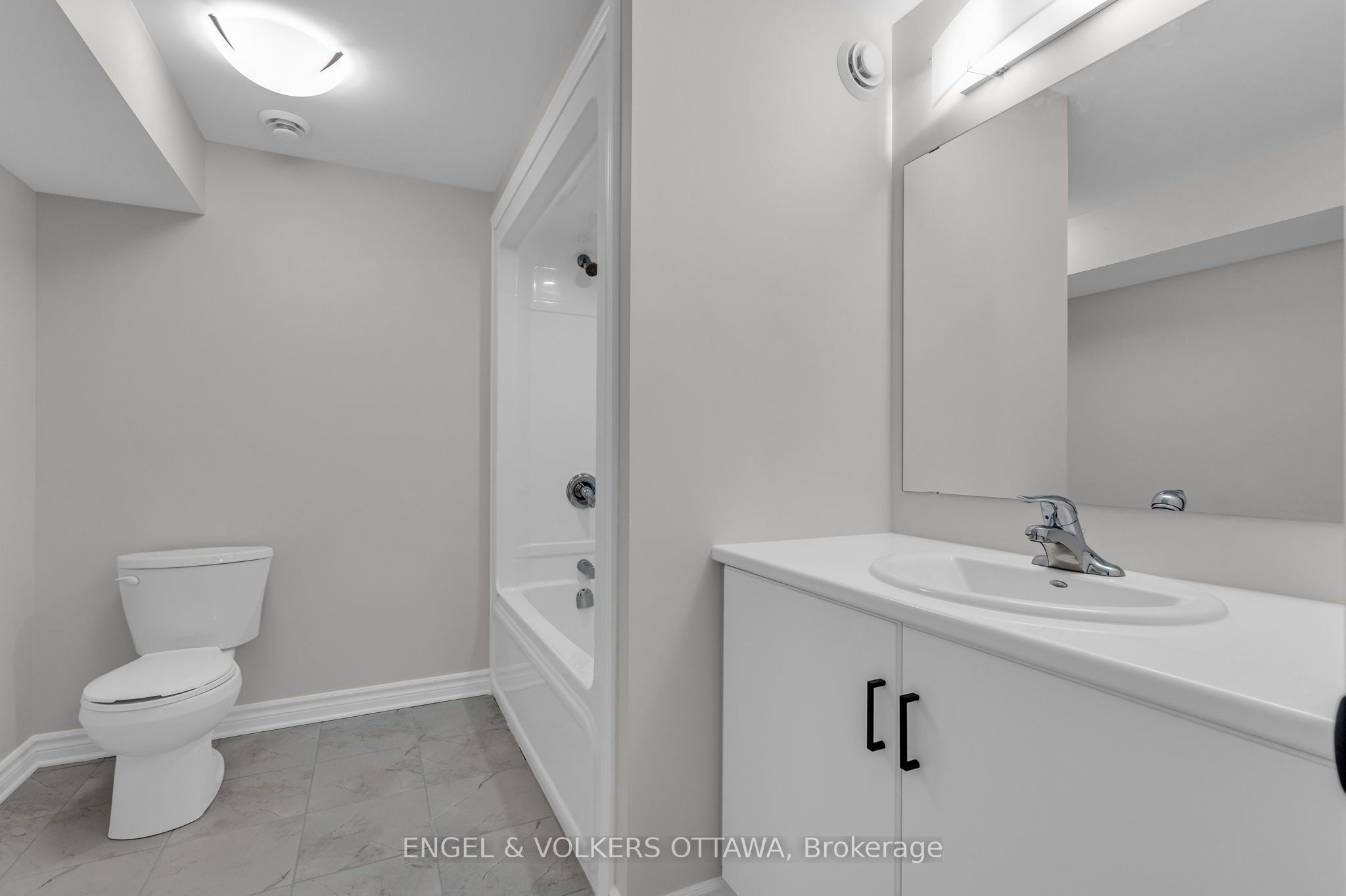 102 Seabert Drive Property Photo 21