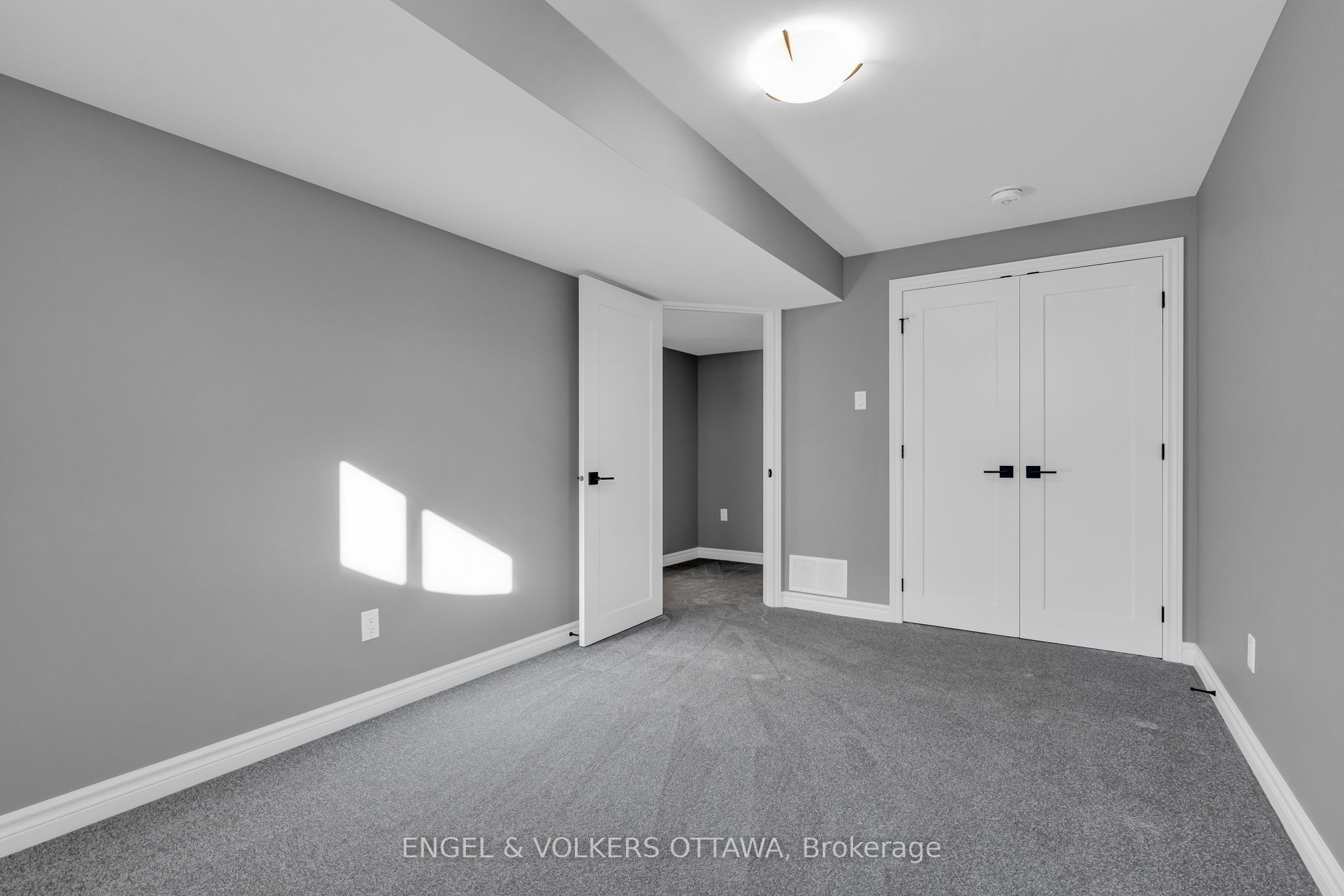 102 Seabert Drive Property Photo 24