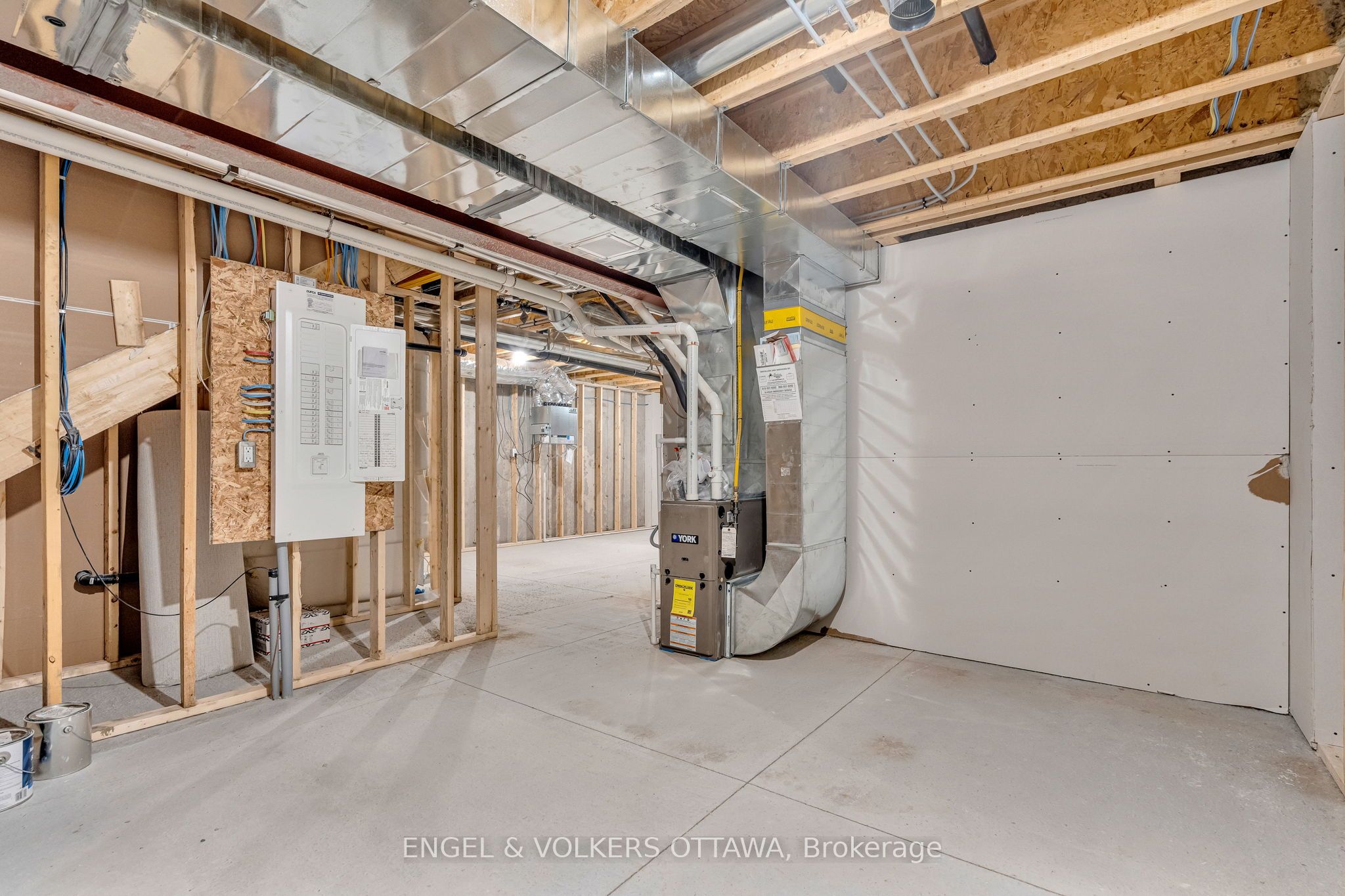 102 Seabert Drive Property Photo 25