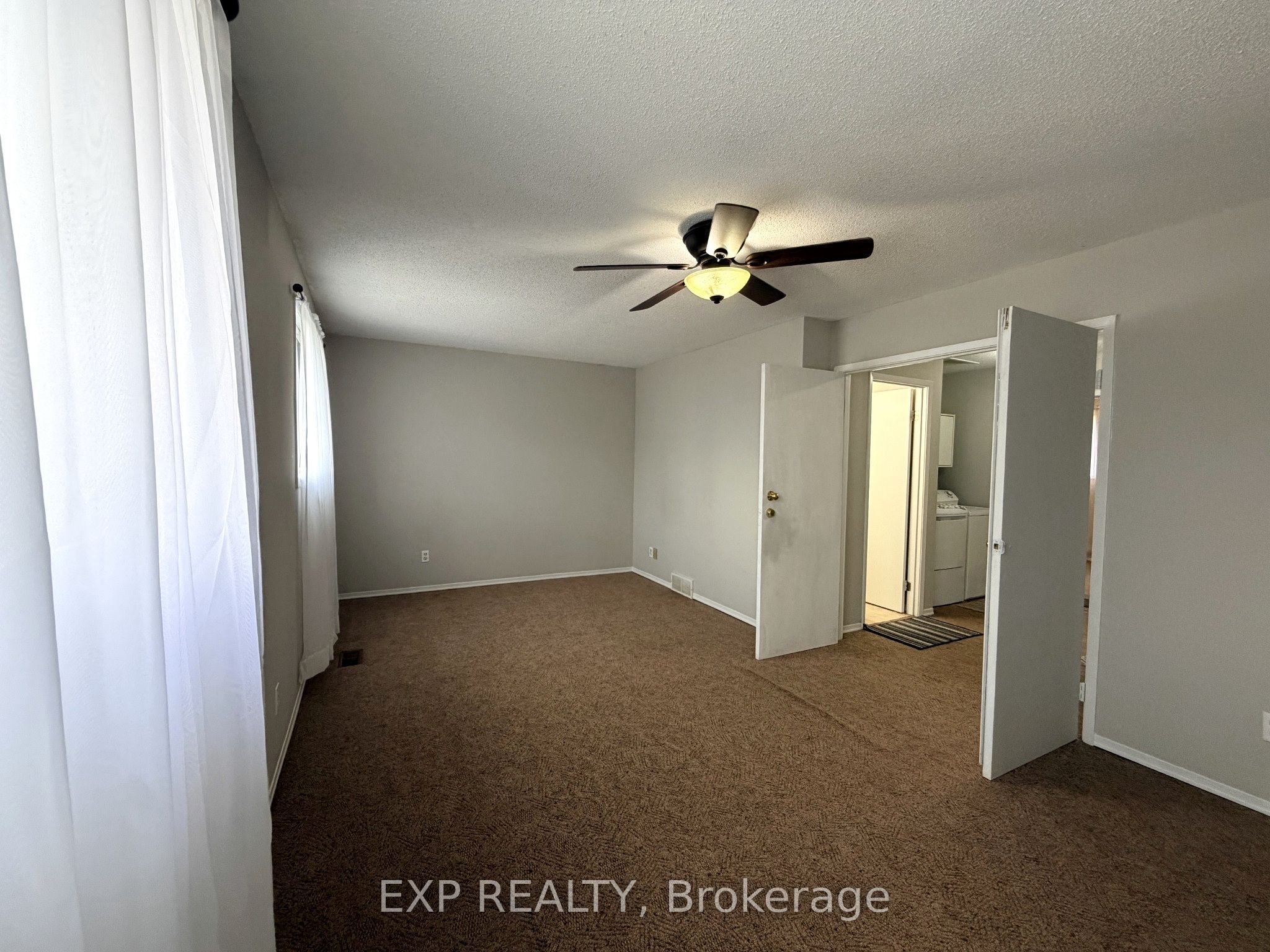 195 Ferguson Drive 6 Property Photo 18