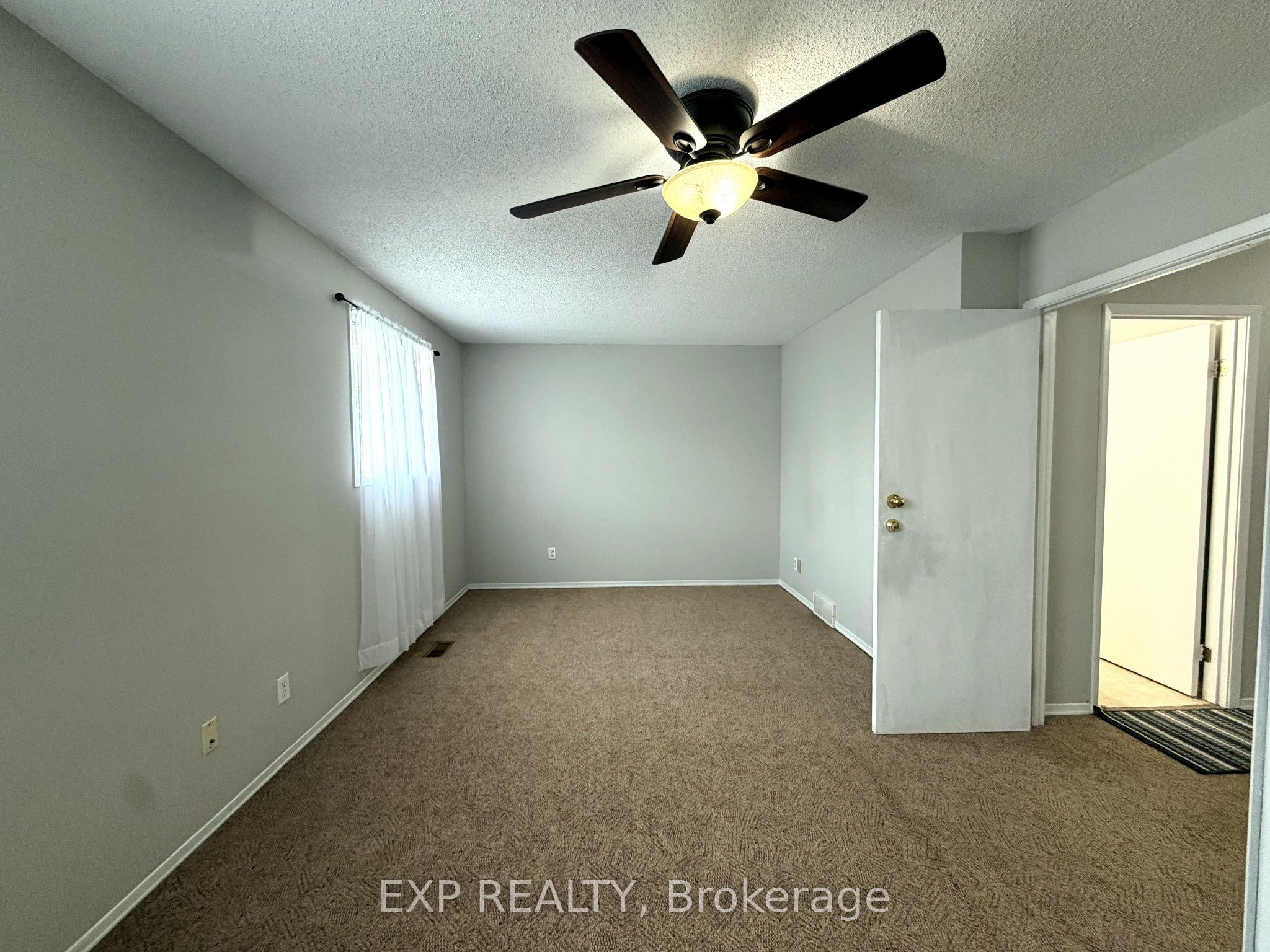 195 Ferguson Drive 6 Property Photo 19