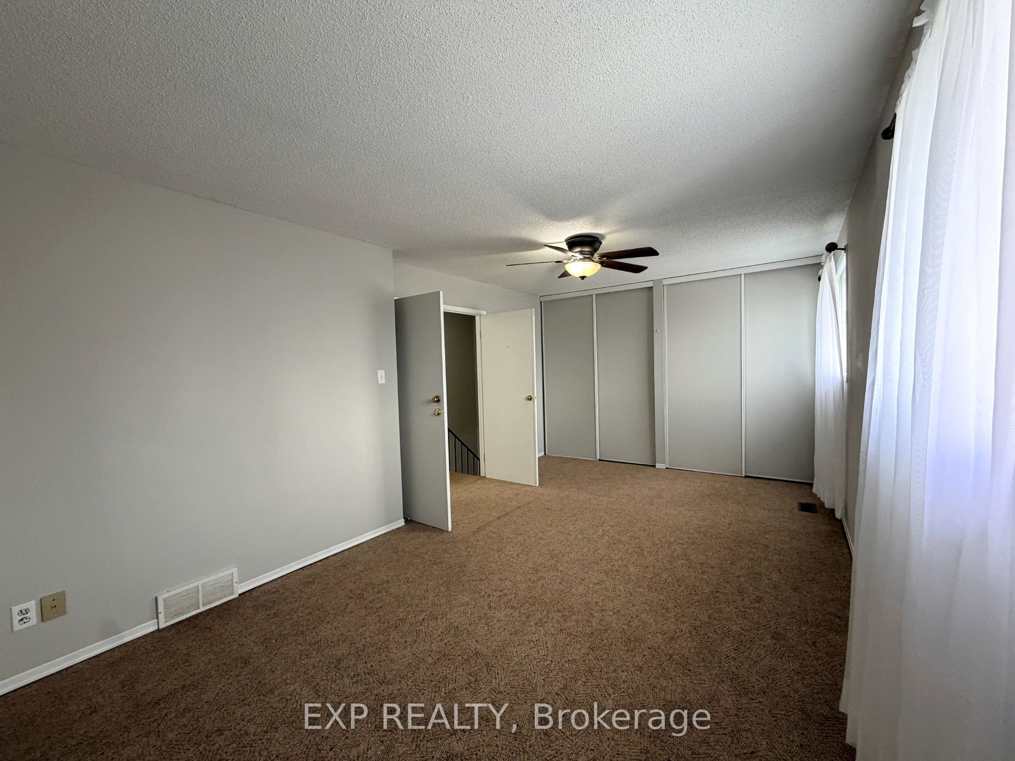 195 Ferguson Drive 6 Property Photo 20