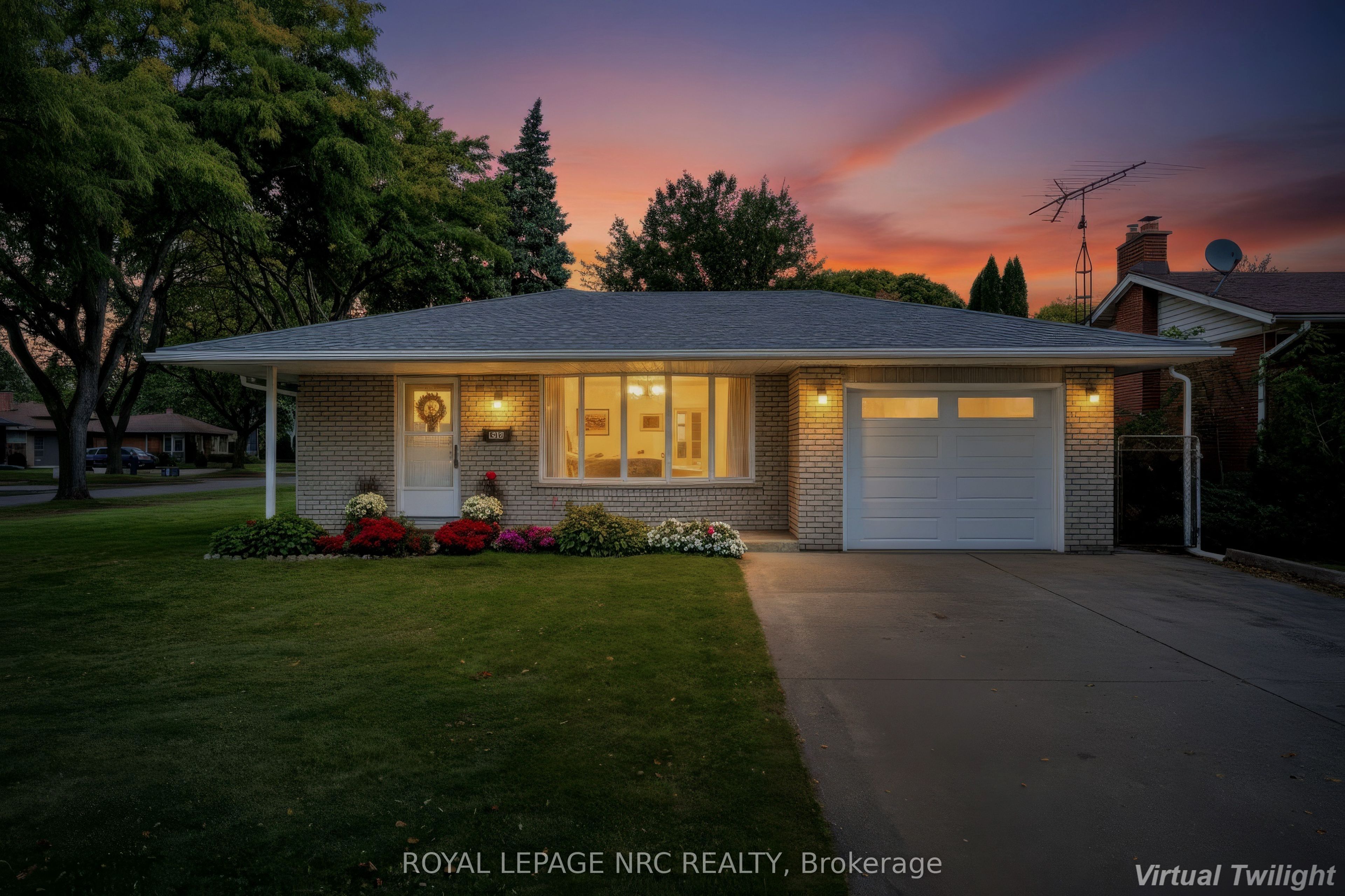 6395 Glengate Street Property Photo 2