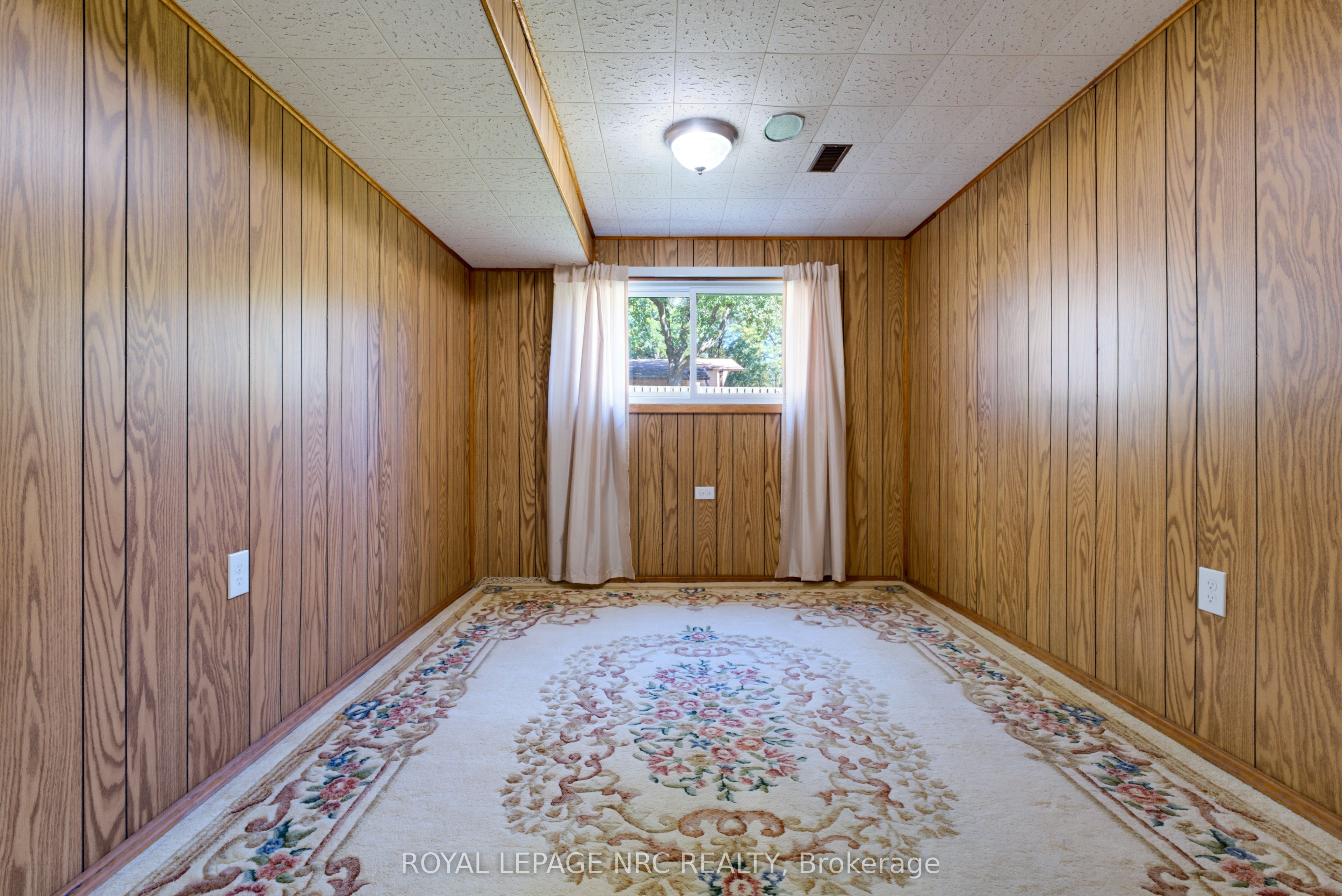 6395 Glengate Street Property Photo 26