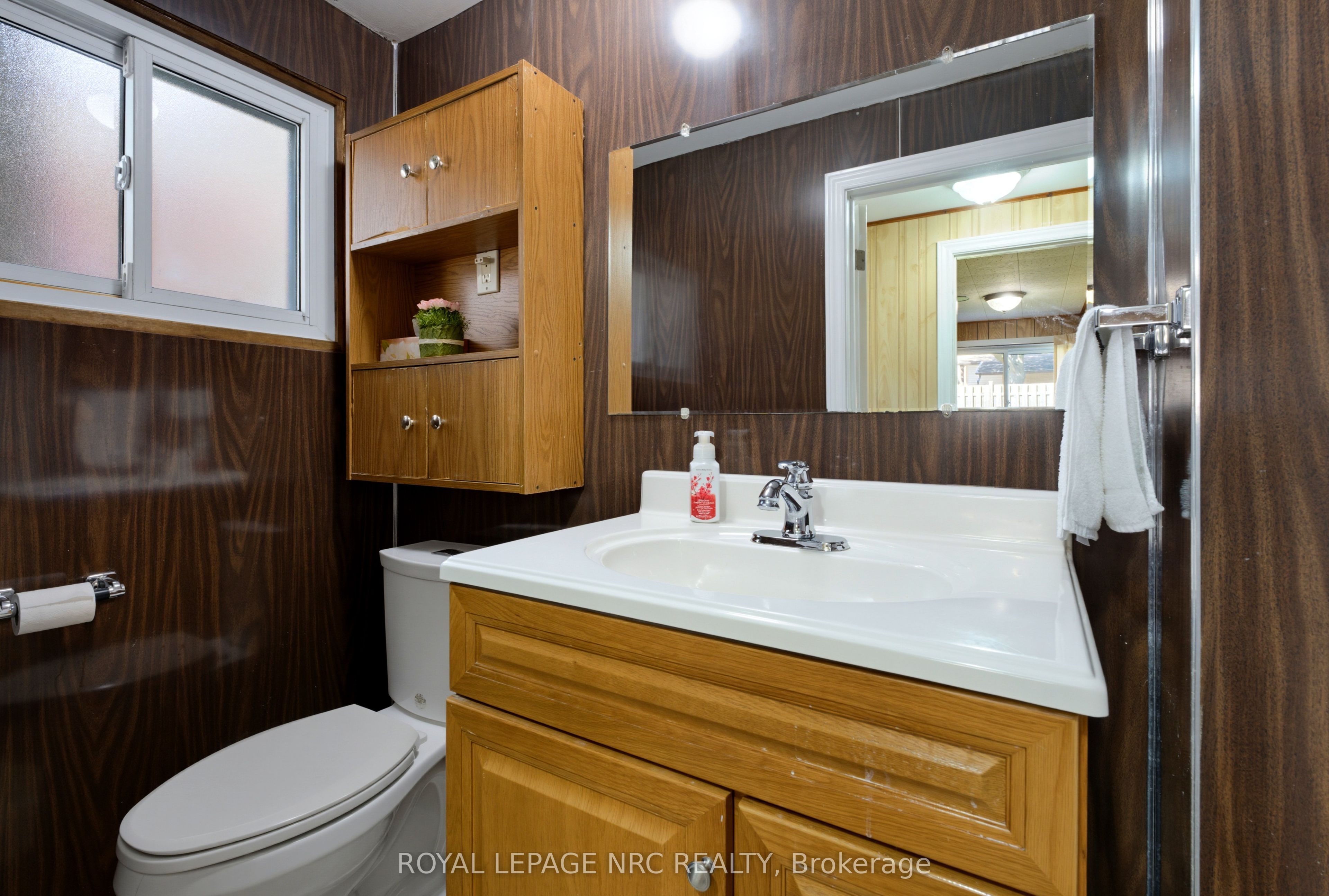 6395 Glengate Street Property Photo 27