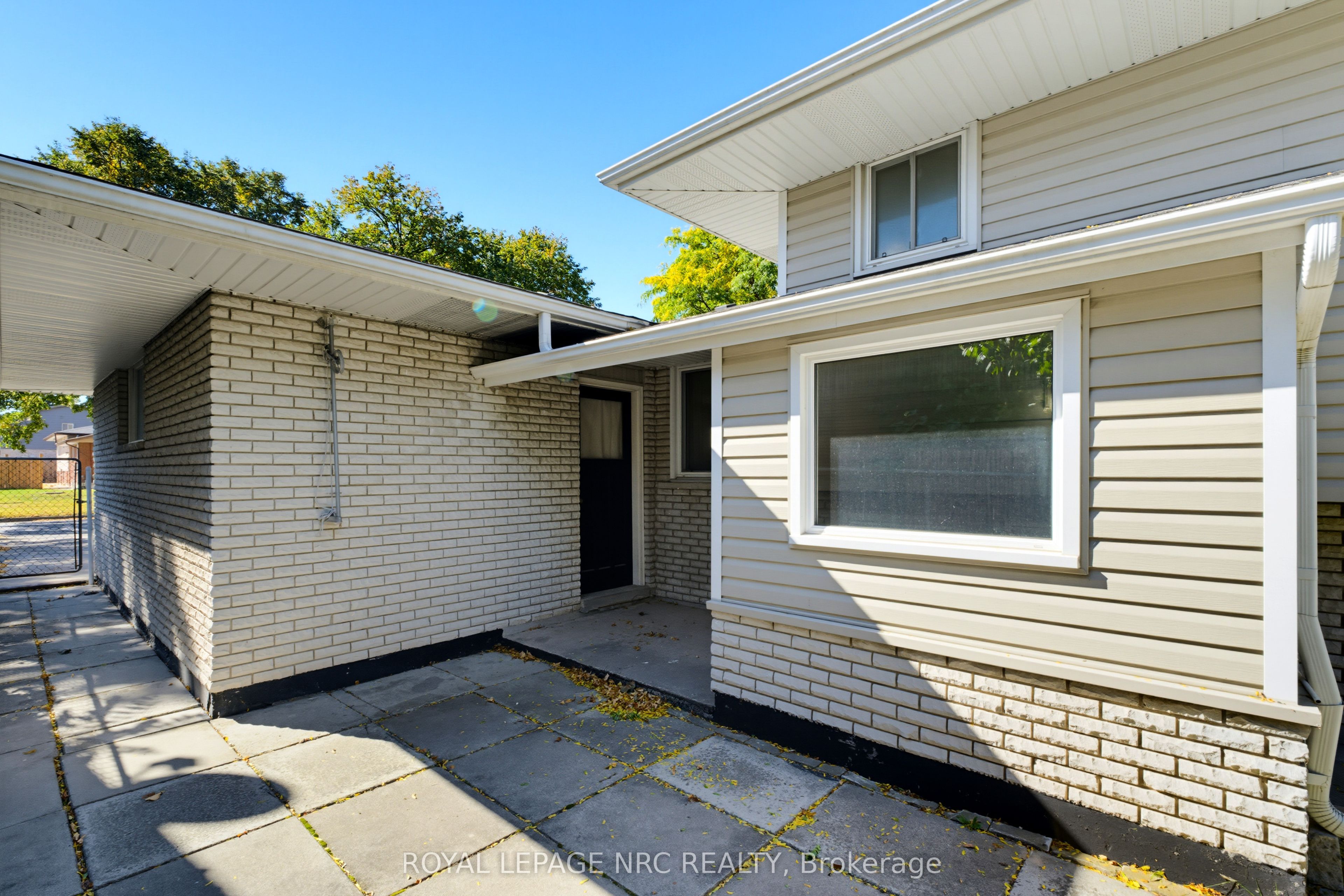 6395 Glengate Street Property Photo 35