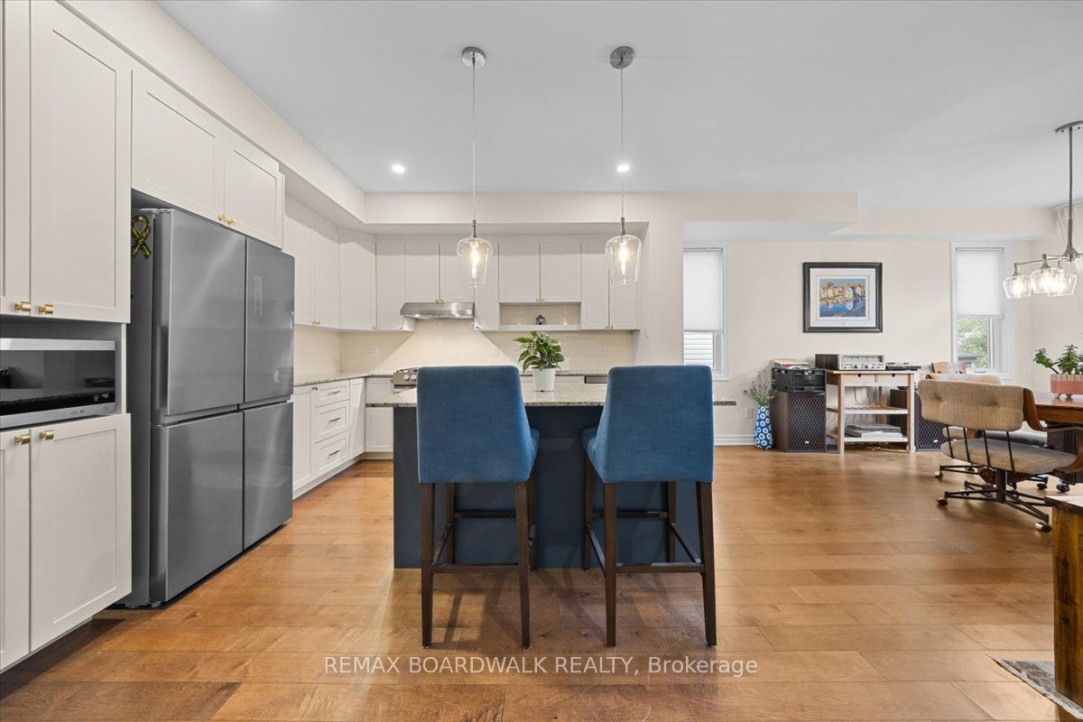 248 Munro Street Property Photo 5