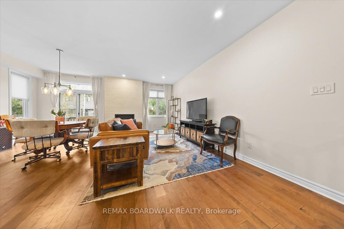 248 Munro Street Property Photo 13