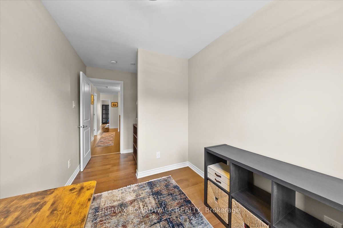 248 Munro Street Property Photo 21