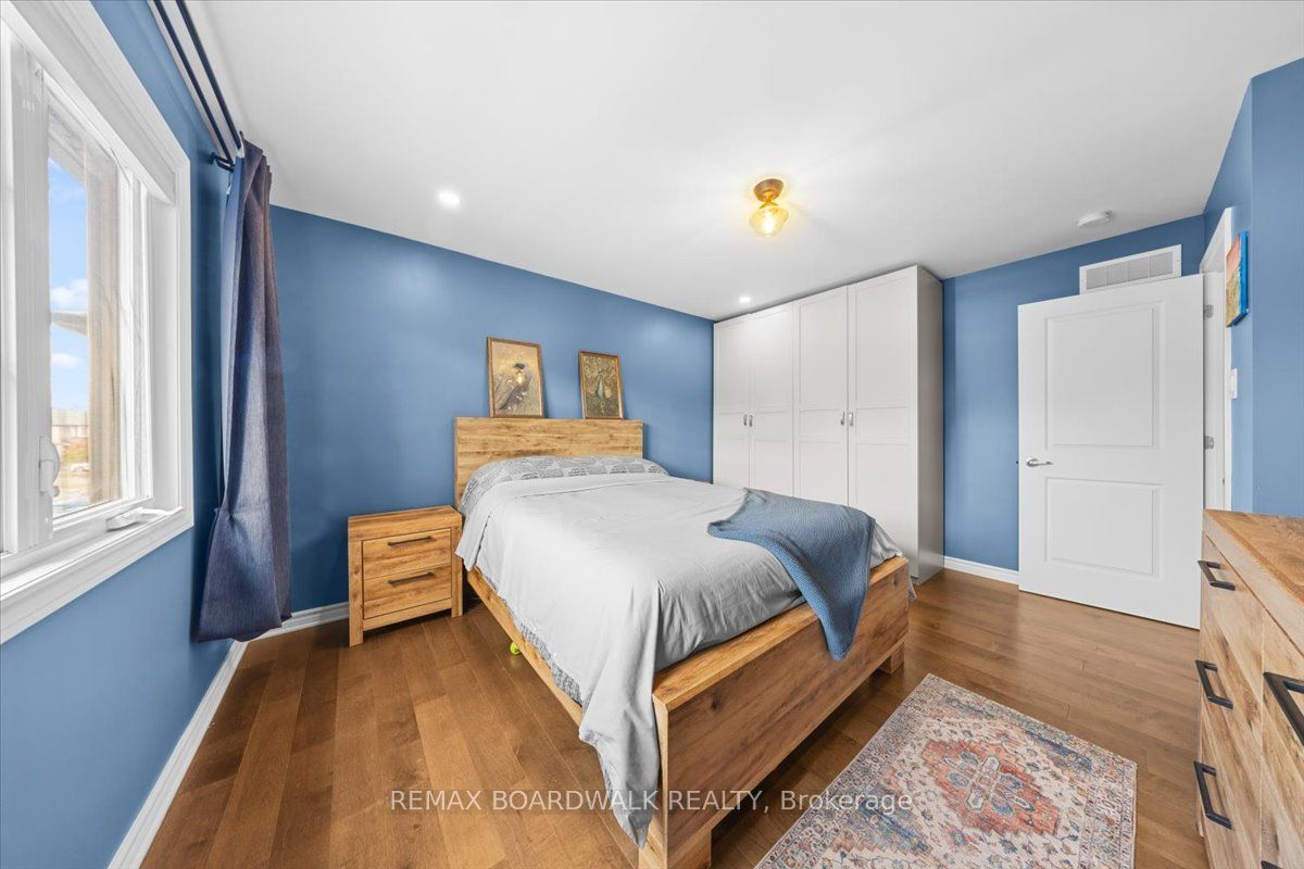 248 Munro Street Property Photo 23