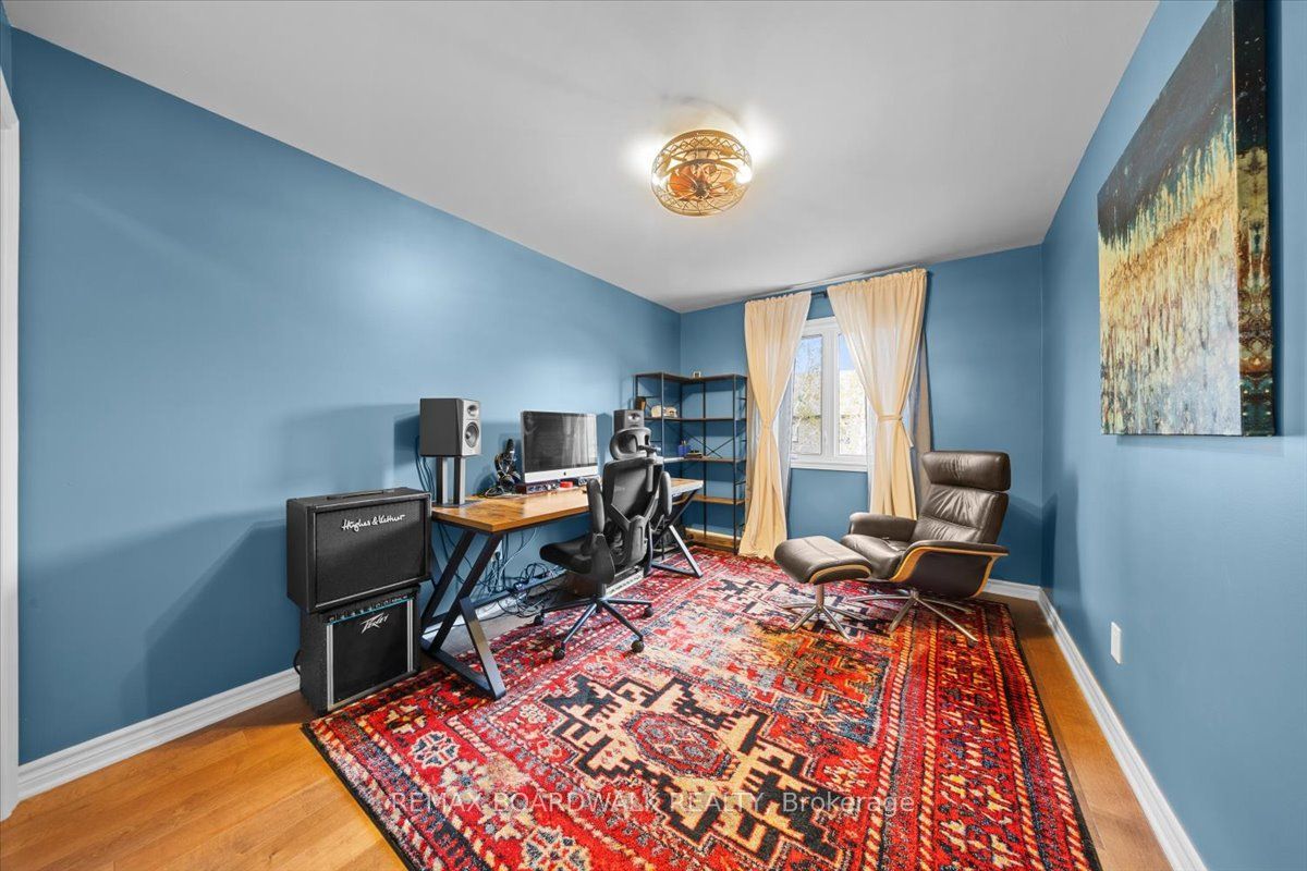 248 Munro Street Property Photo 28