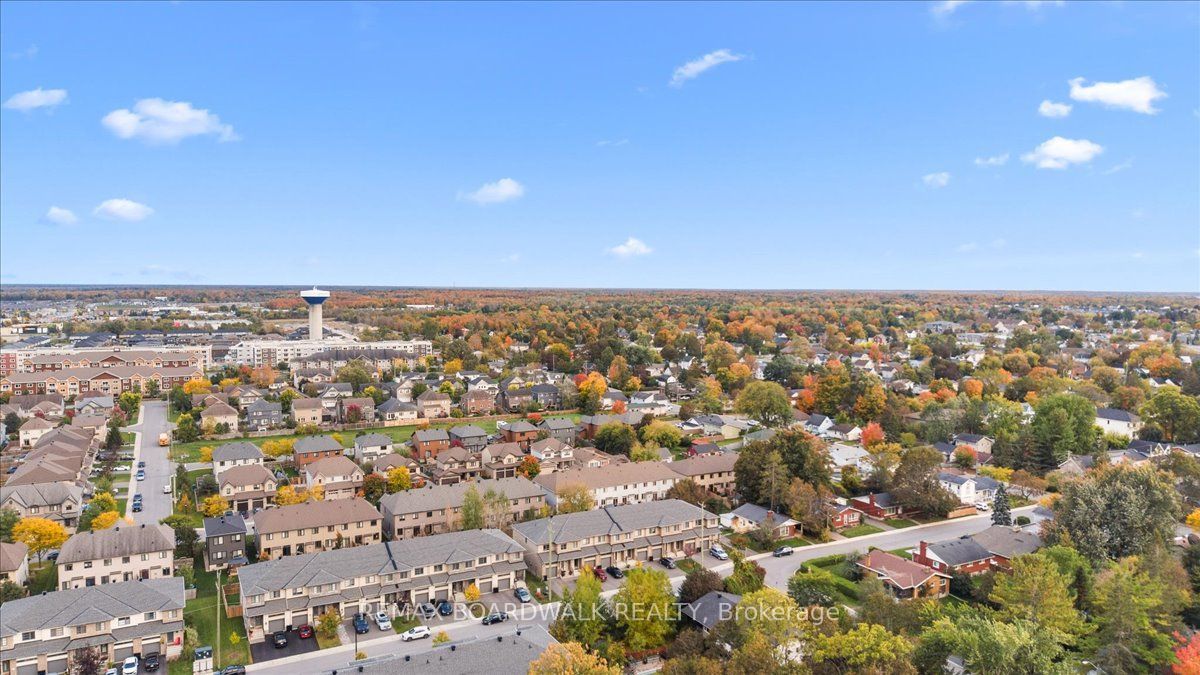 248 Munro Street Property Photo 43