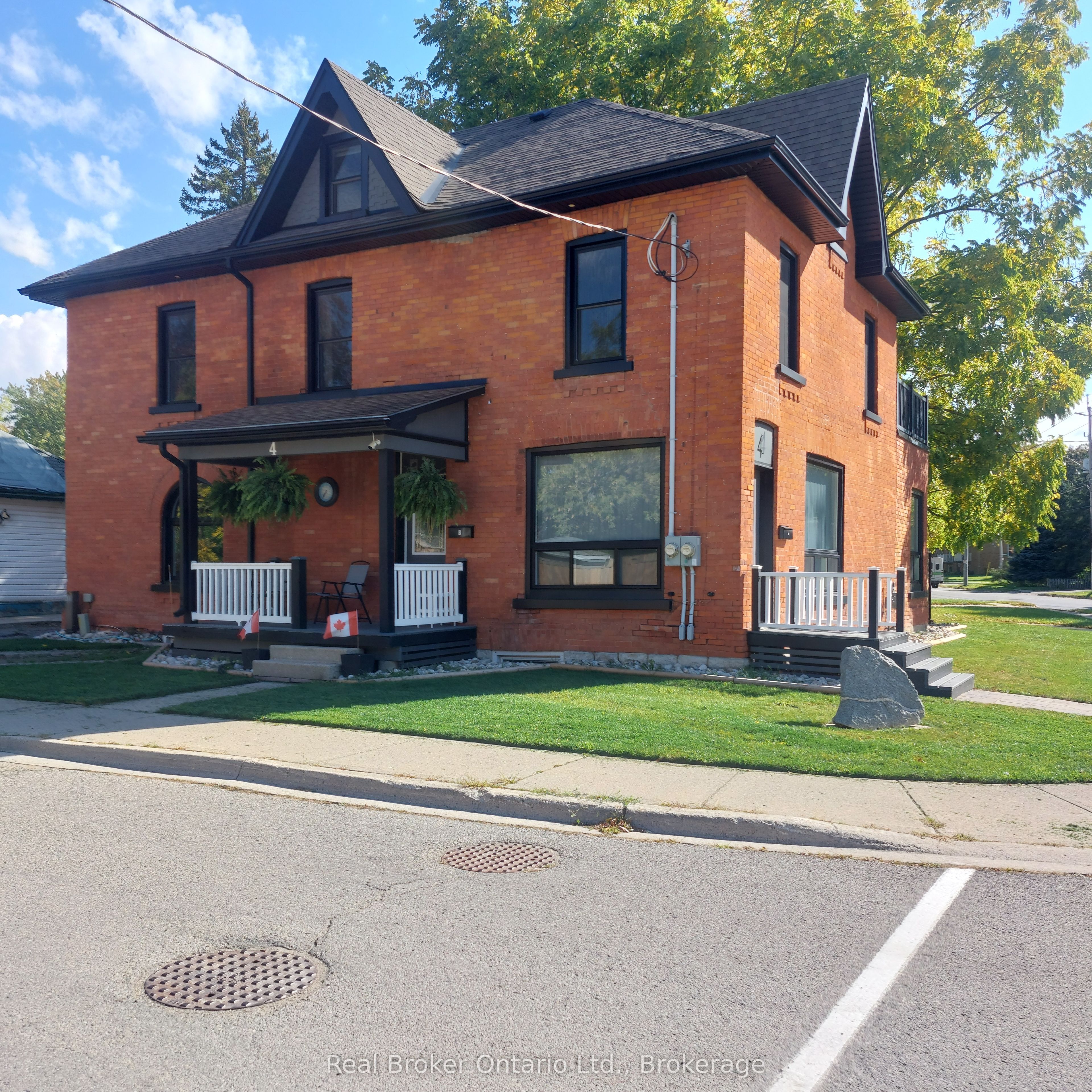 4 Cambria Street Property Photo 1