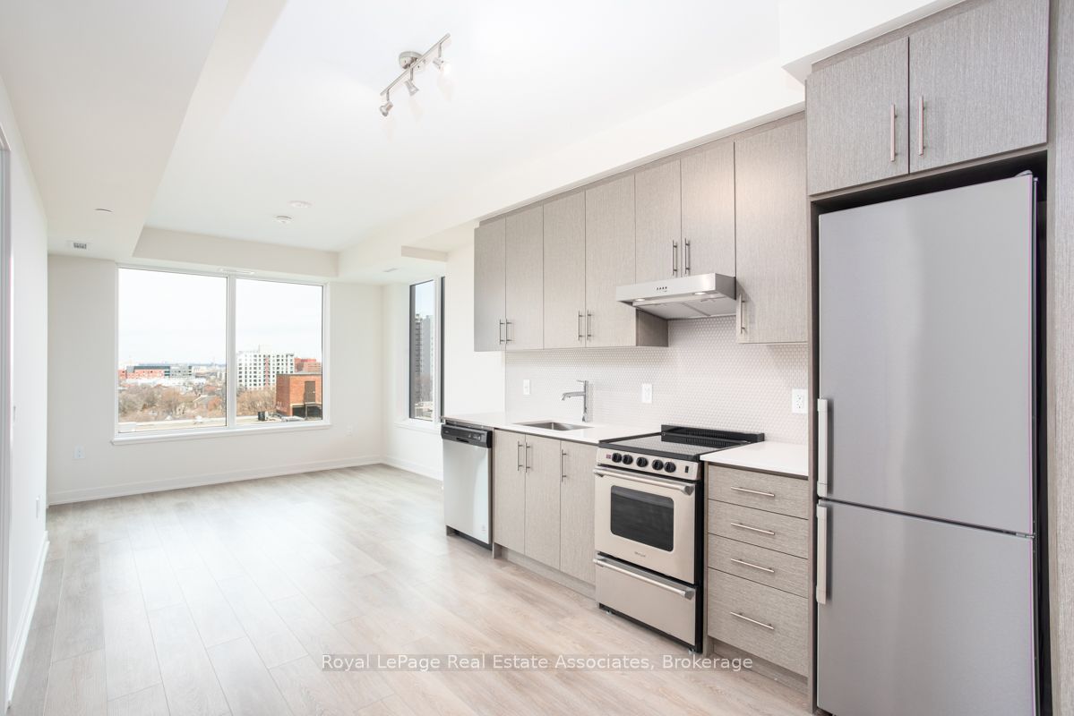 212 King William Street 820 Property Photo 5