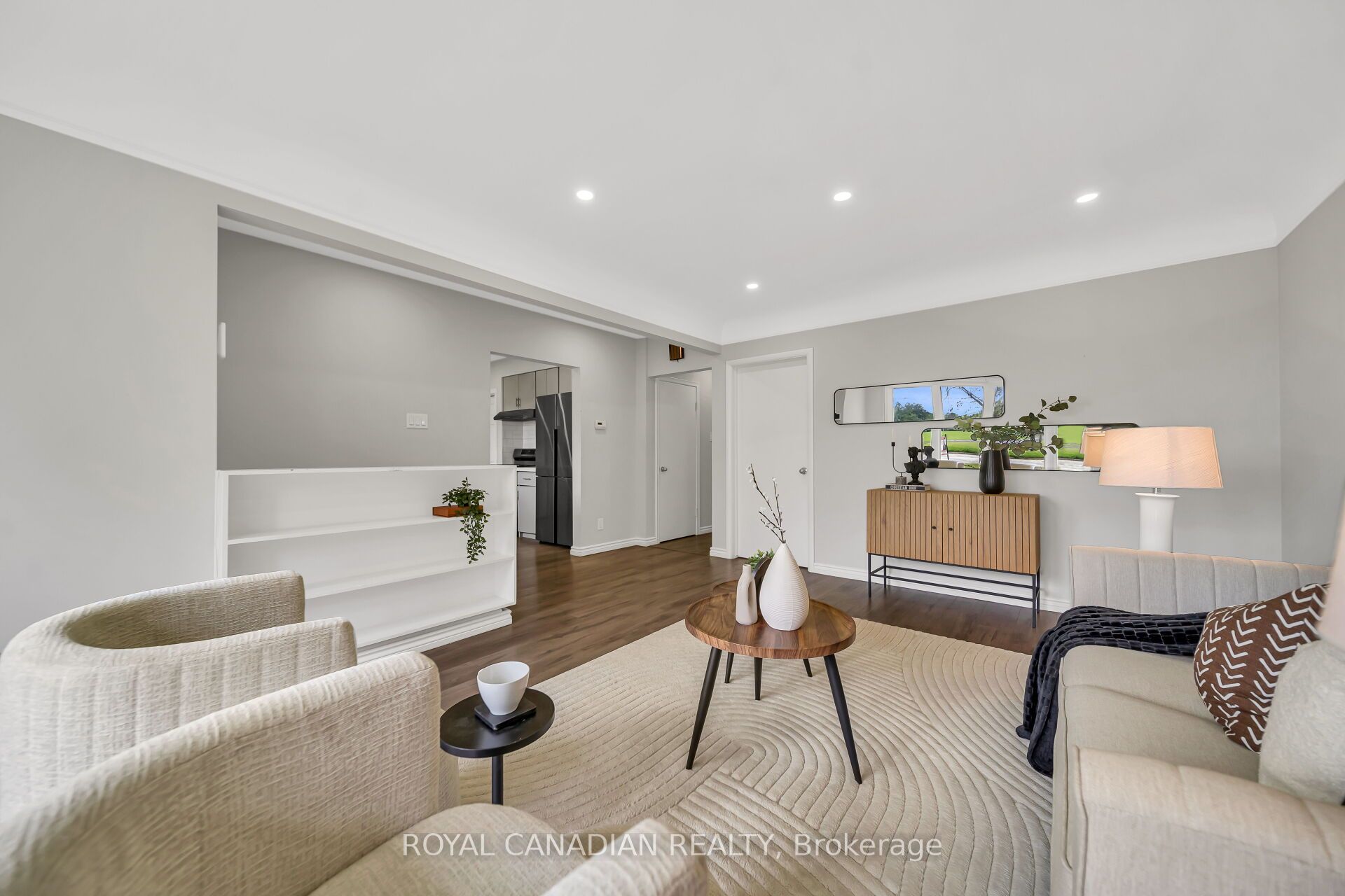 284 Cedar Crescent Property Photo 11