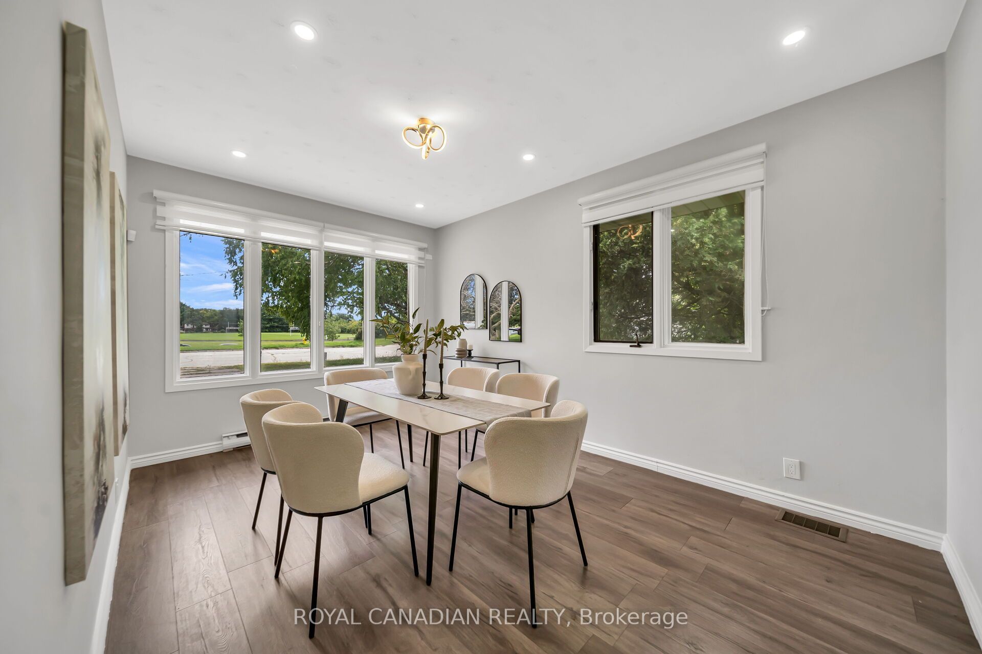 284 Cedar Crescent Property Photo 14