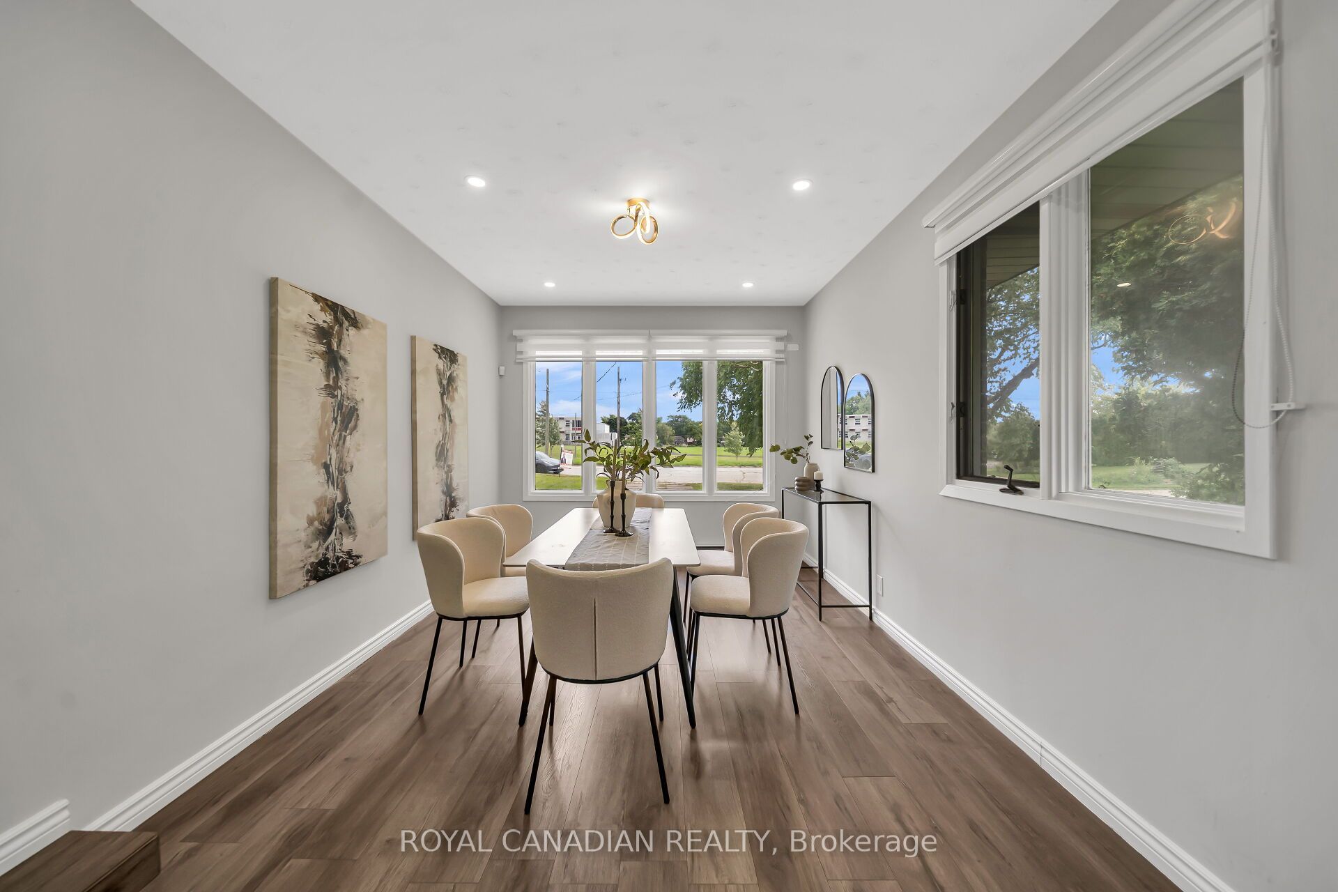 284 Cedar Crescent Property Photo 15