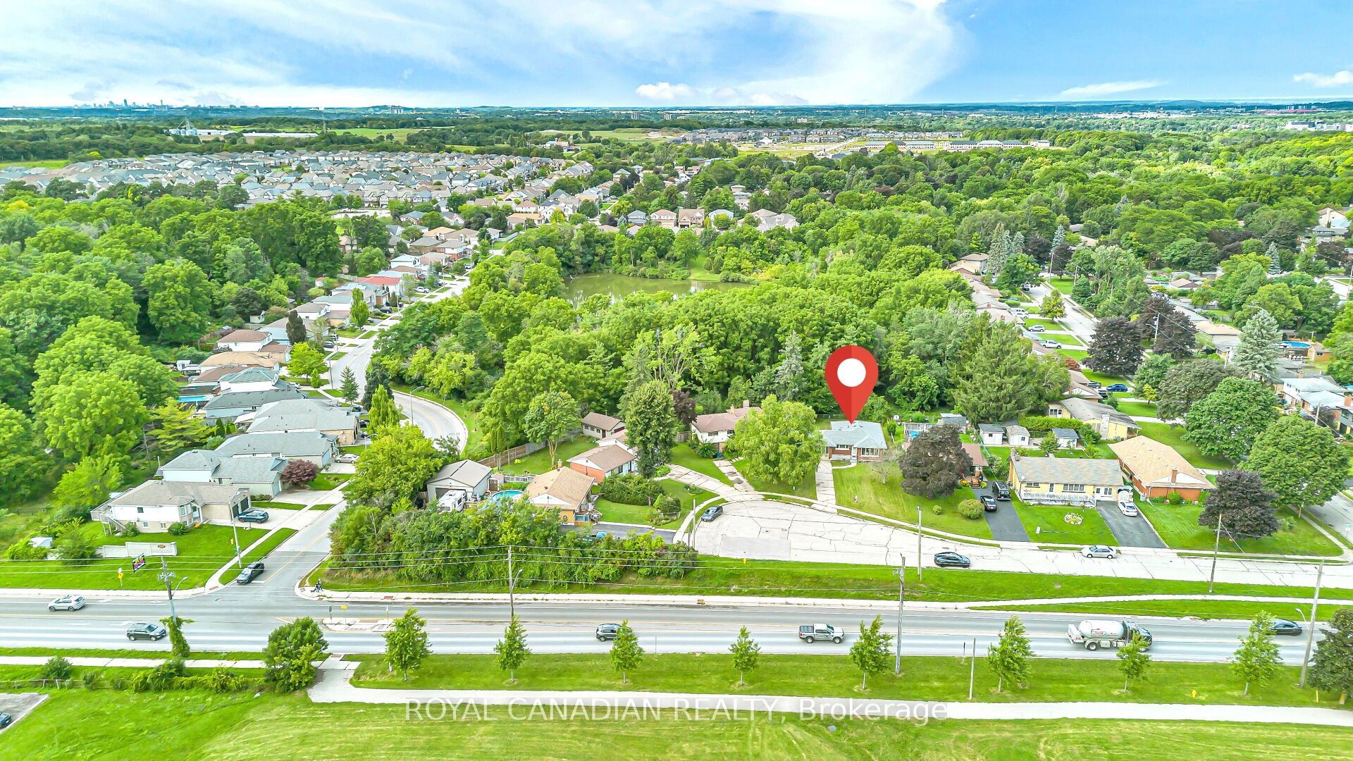284 Cedar Crescent Property Photo 48