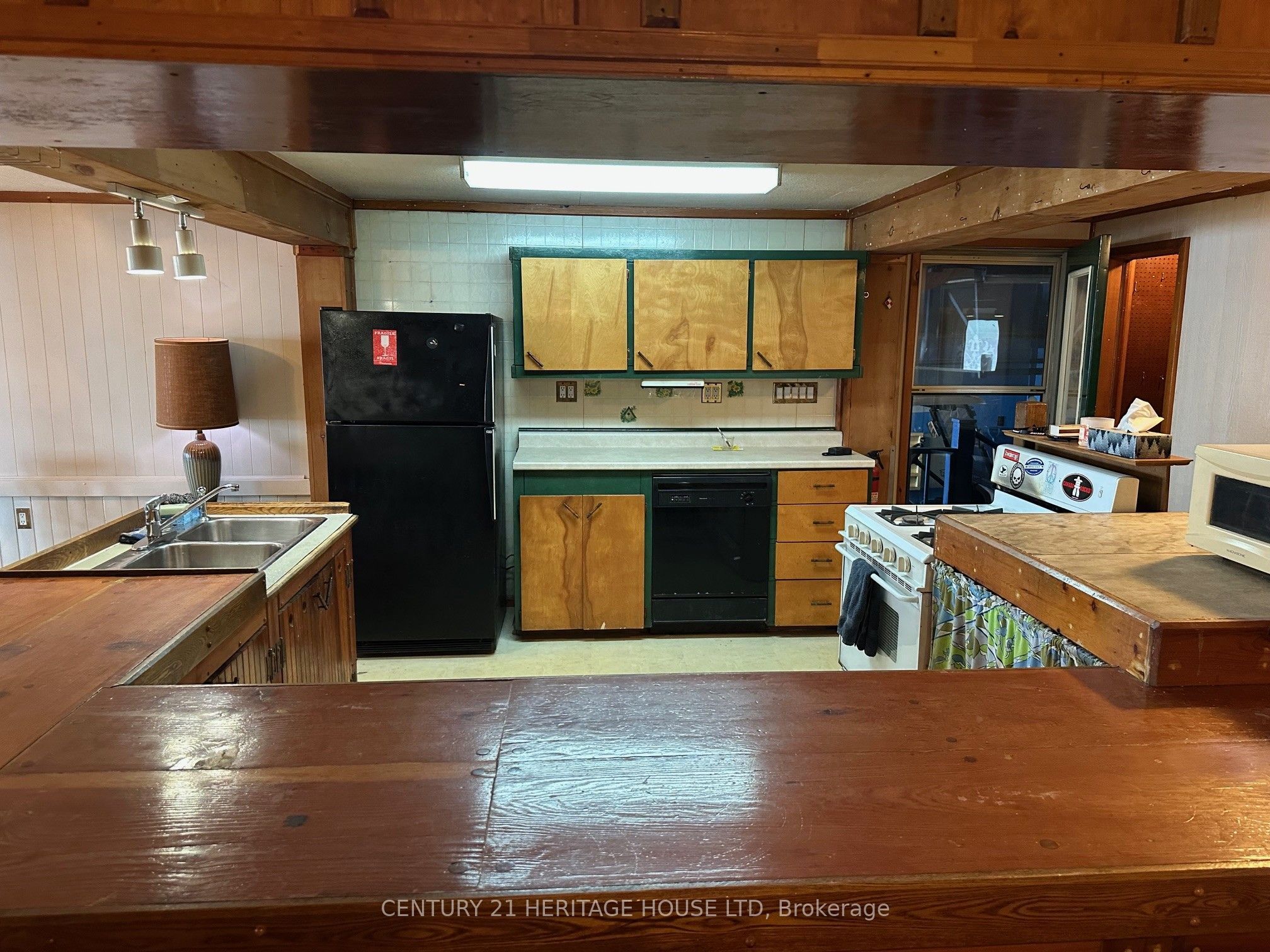 3393 Waneeta Drive Property Photo 9
