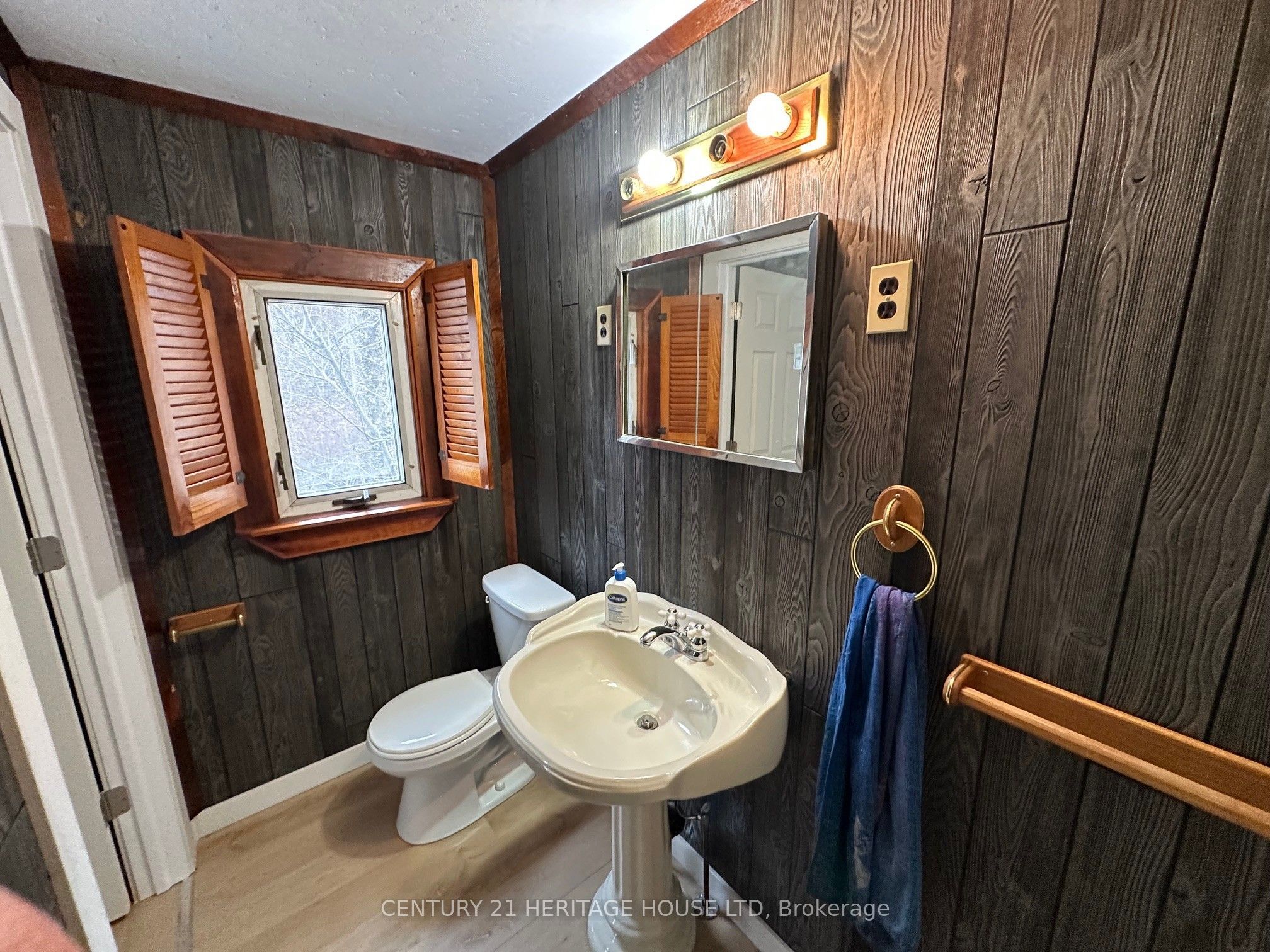 3393 Waneeta Drive Property Photo 19