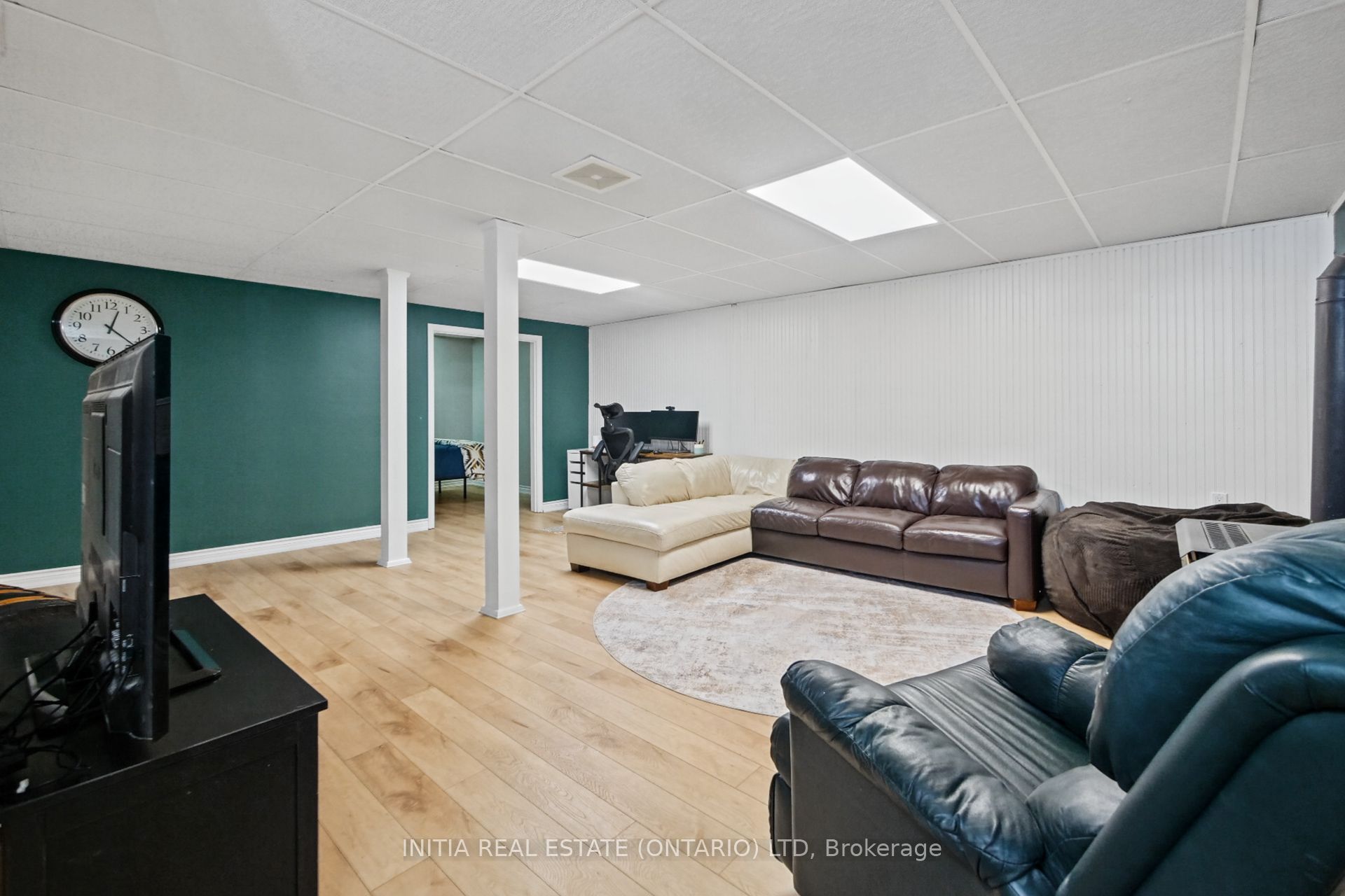 10 Handorf Drive Property Photo 16