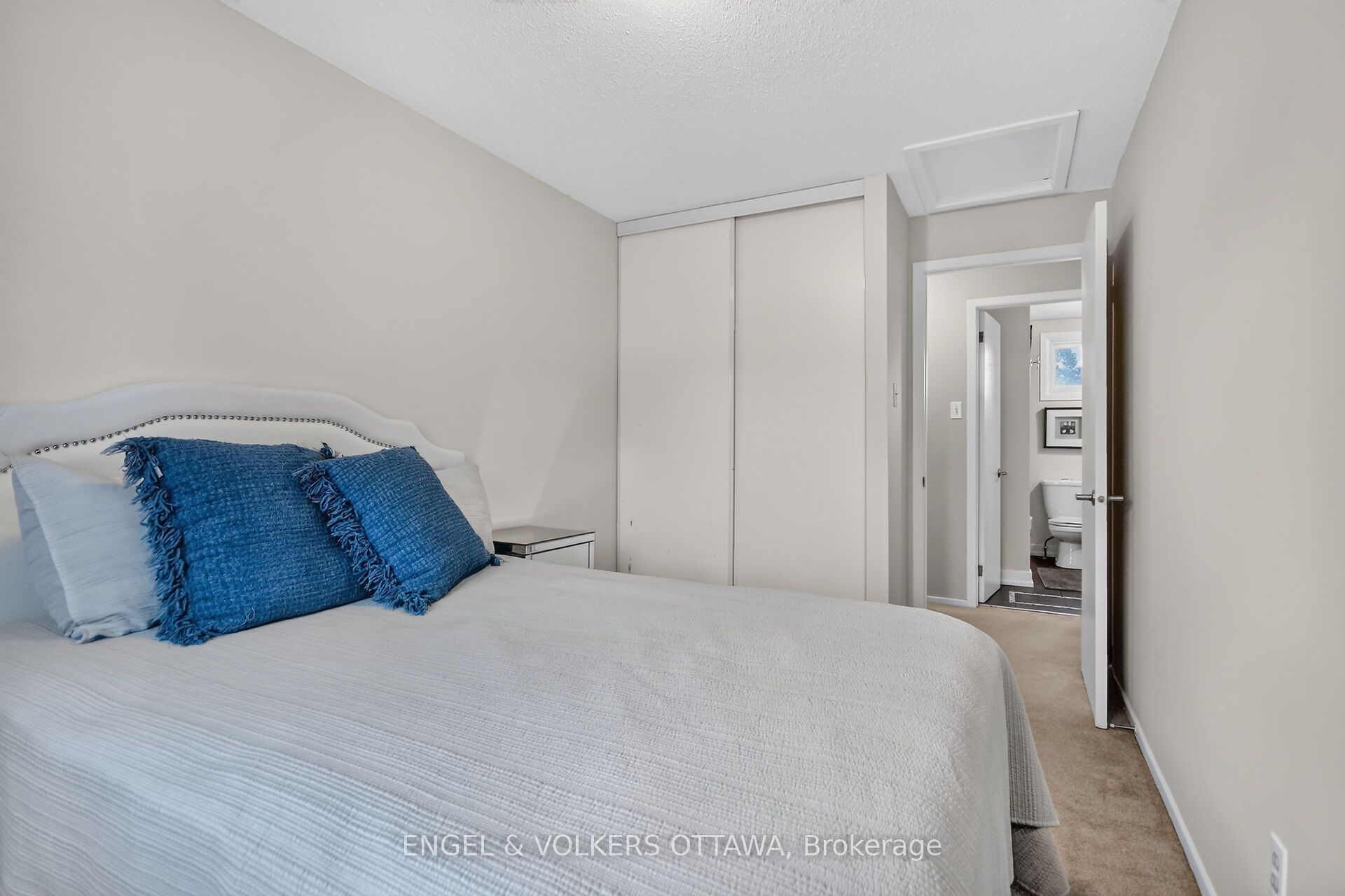 138 Sherway Drive Property Photo 28