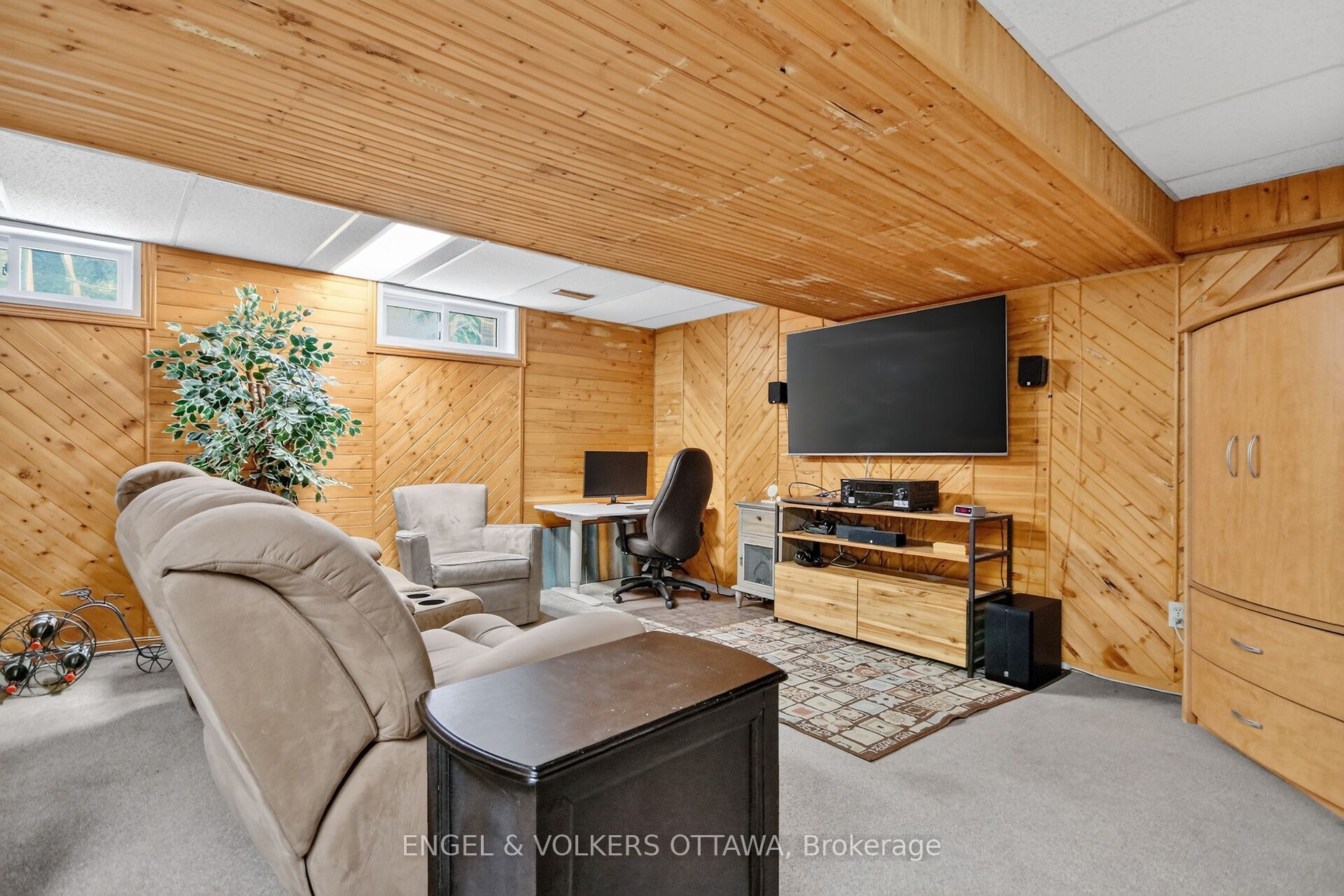 138 Sherway Drive Property Photo 32