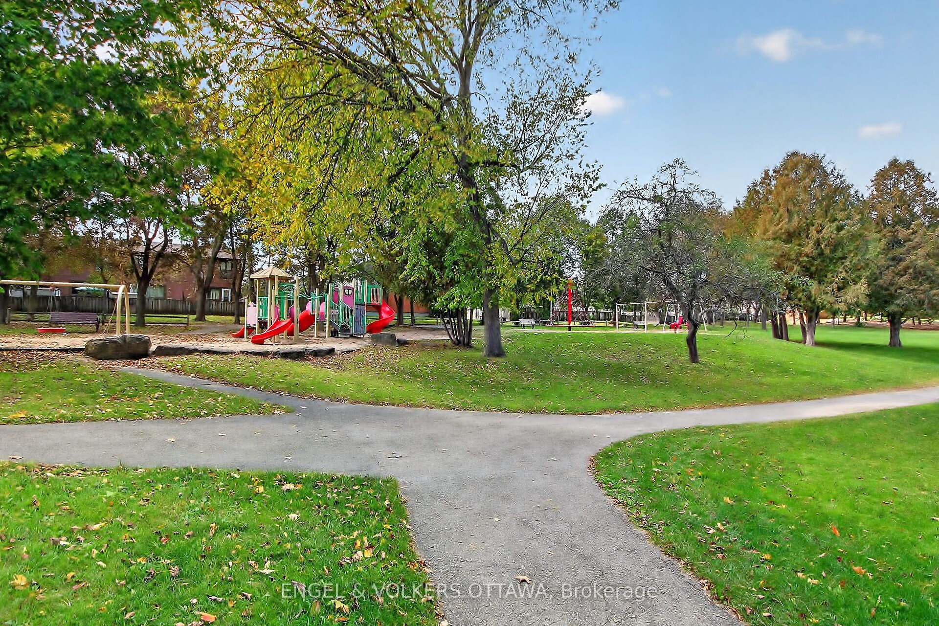 138 Sherway Drive Property Photo 45