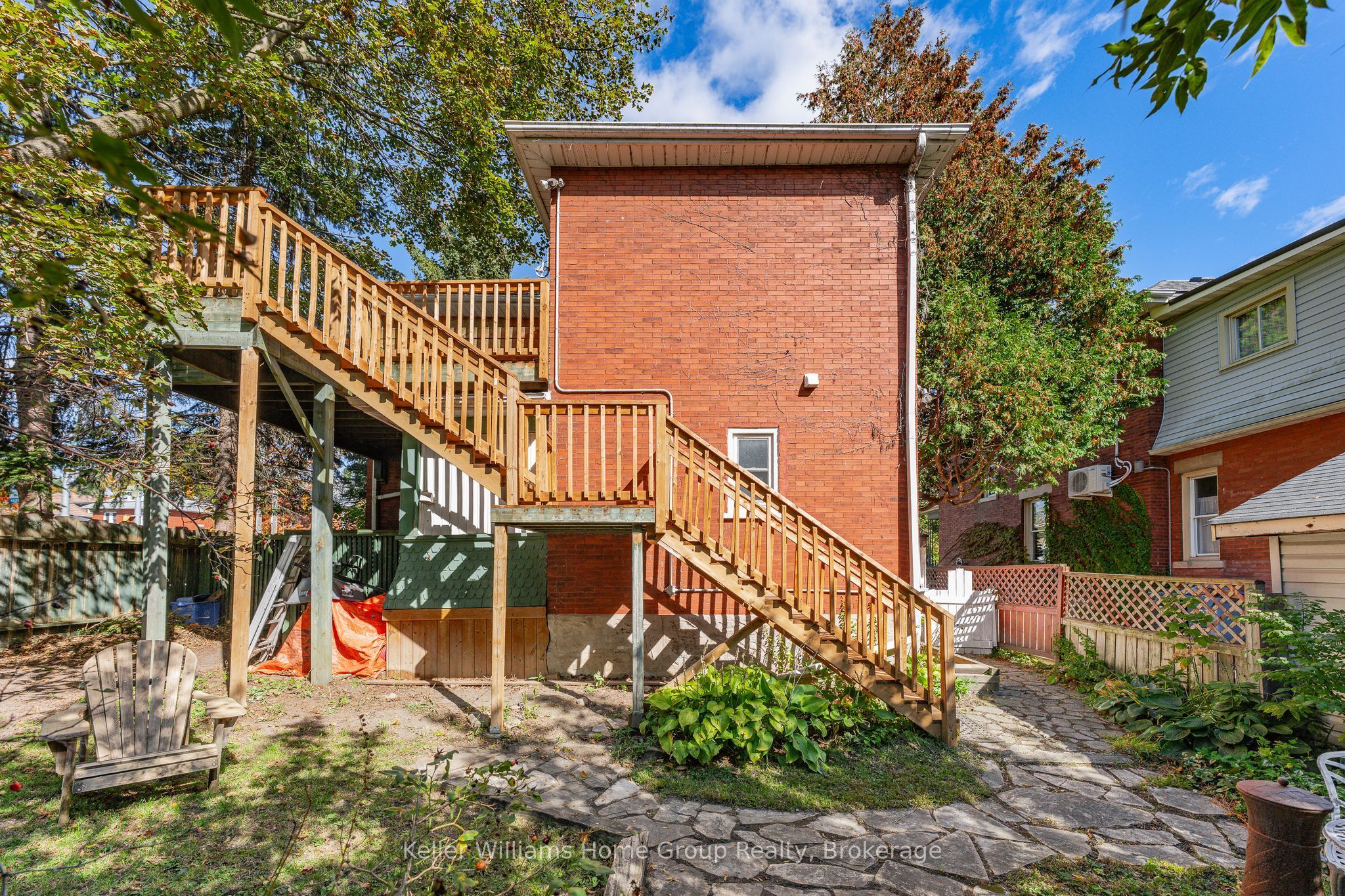 130 Yorkshire Street N Property Photo 45
