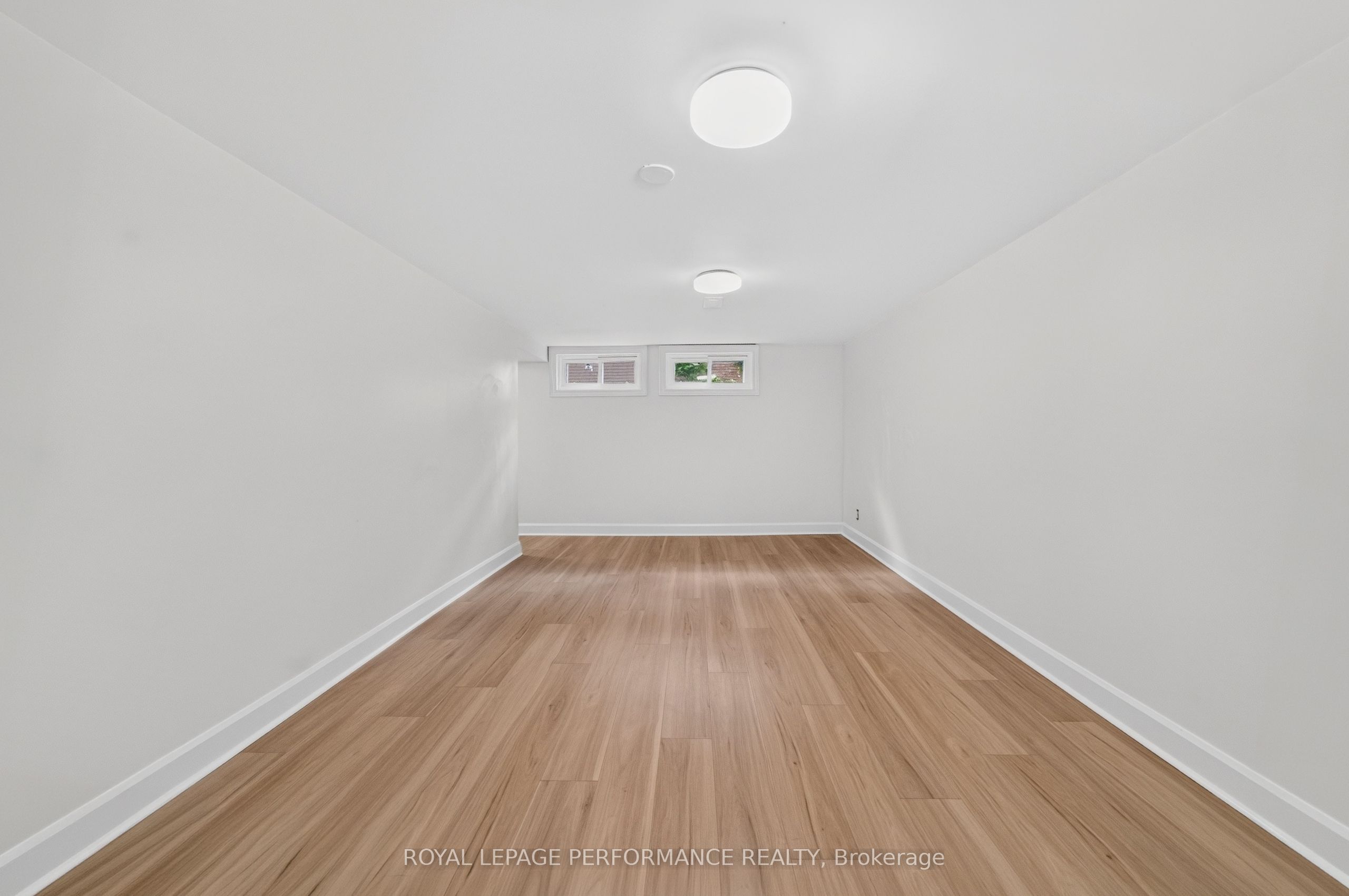 21 Millbrook Crescent Property Photo 30