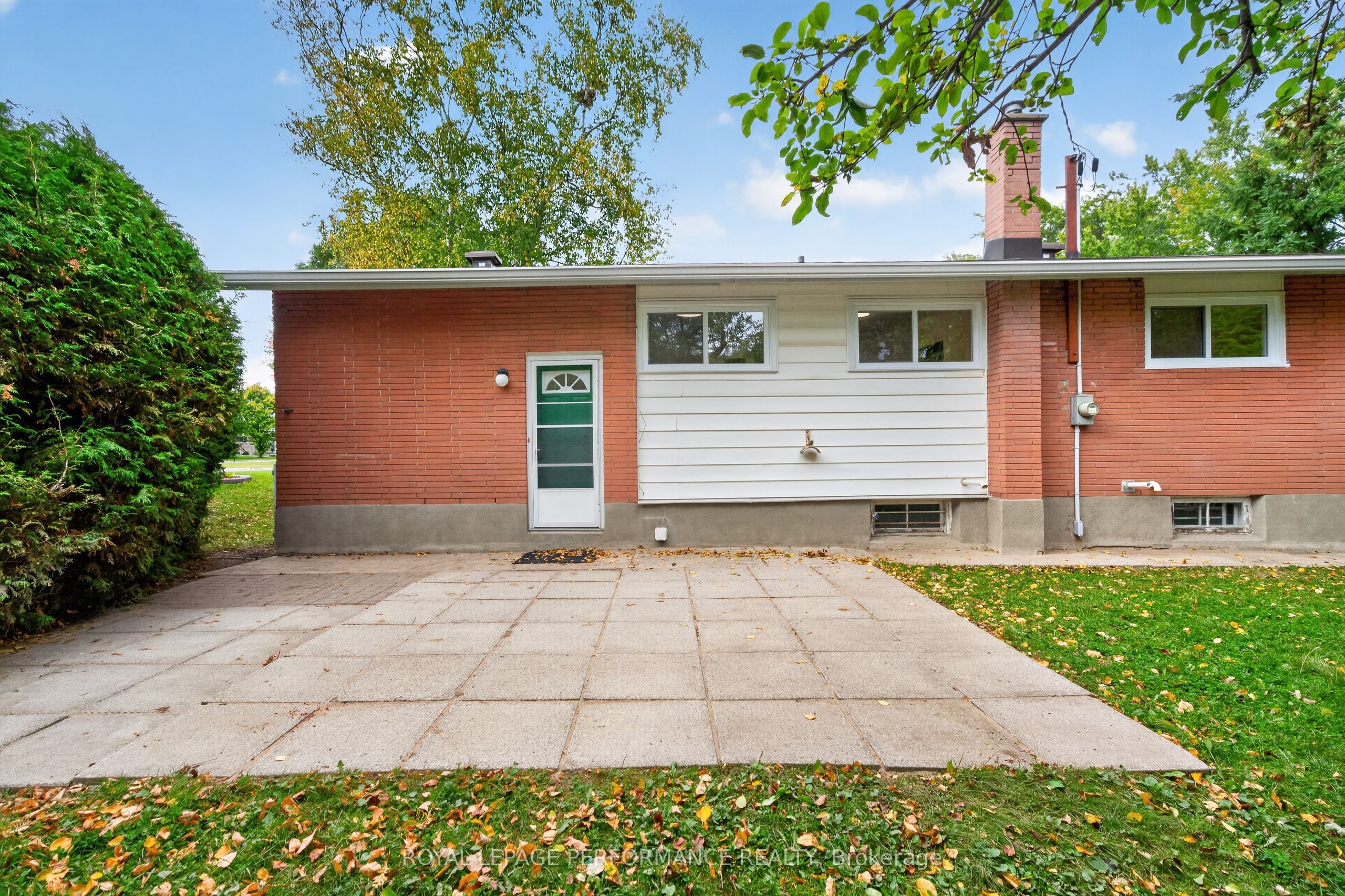 21 Millbrook Crescent Property Photo 34