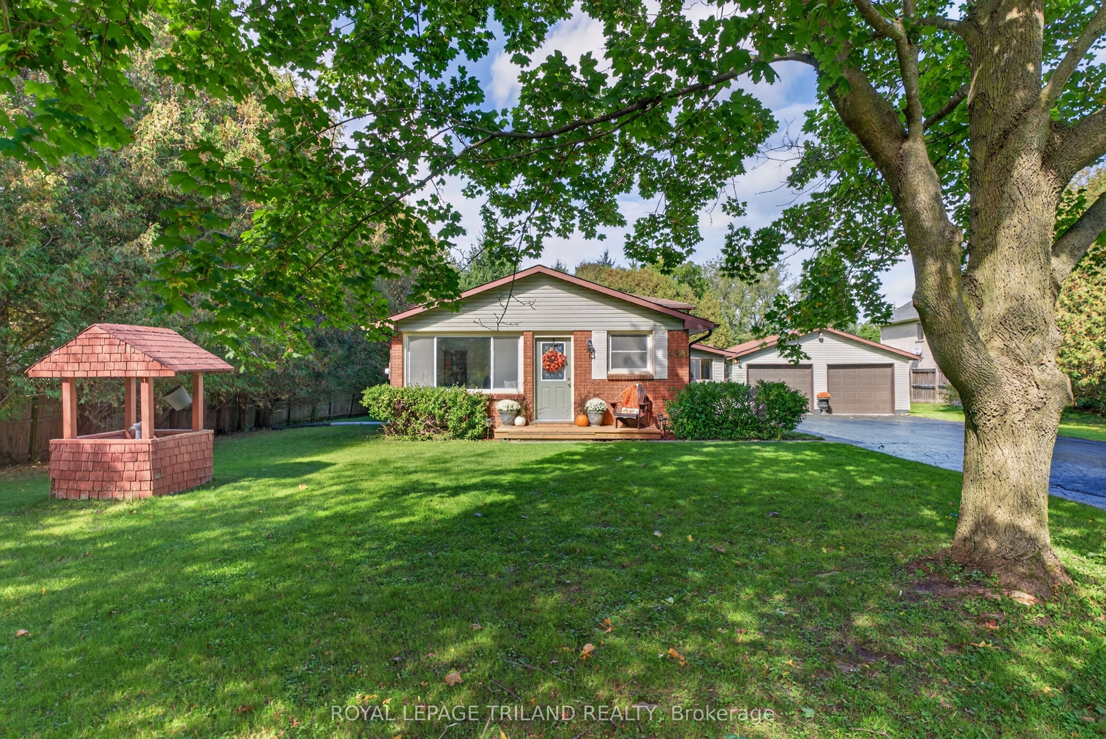 4996 Marion Street Property Photo 1