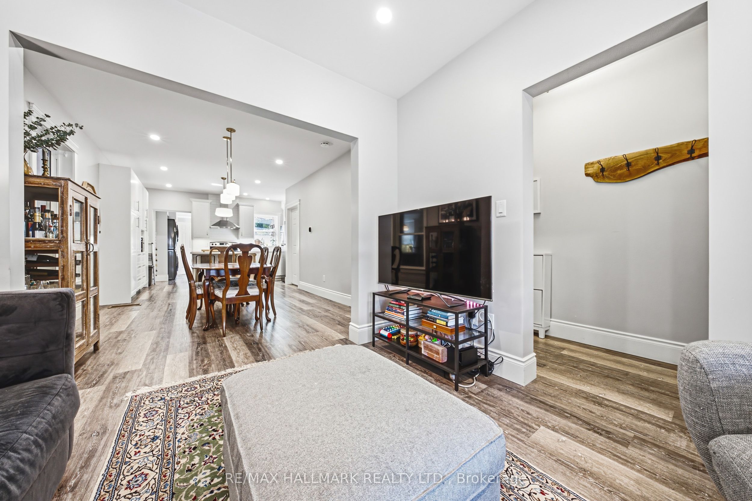 30 Cumberland Avenue Property Photo 7