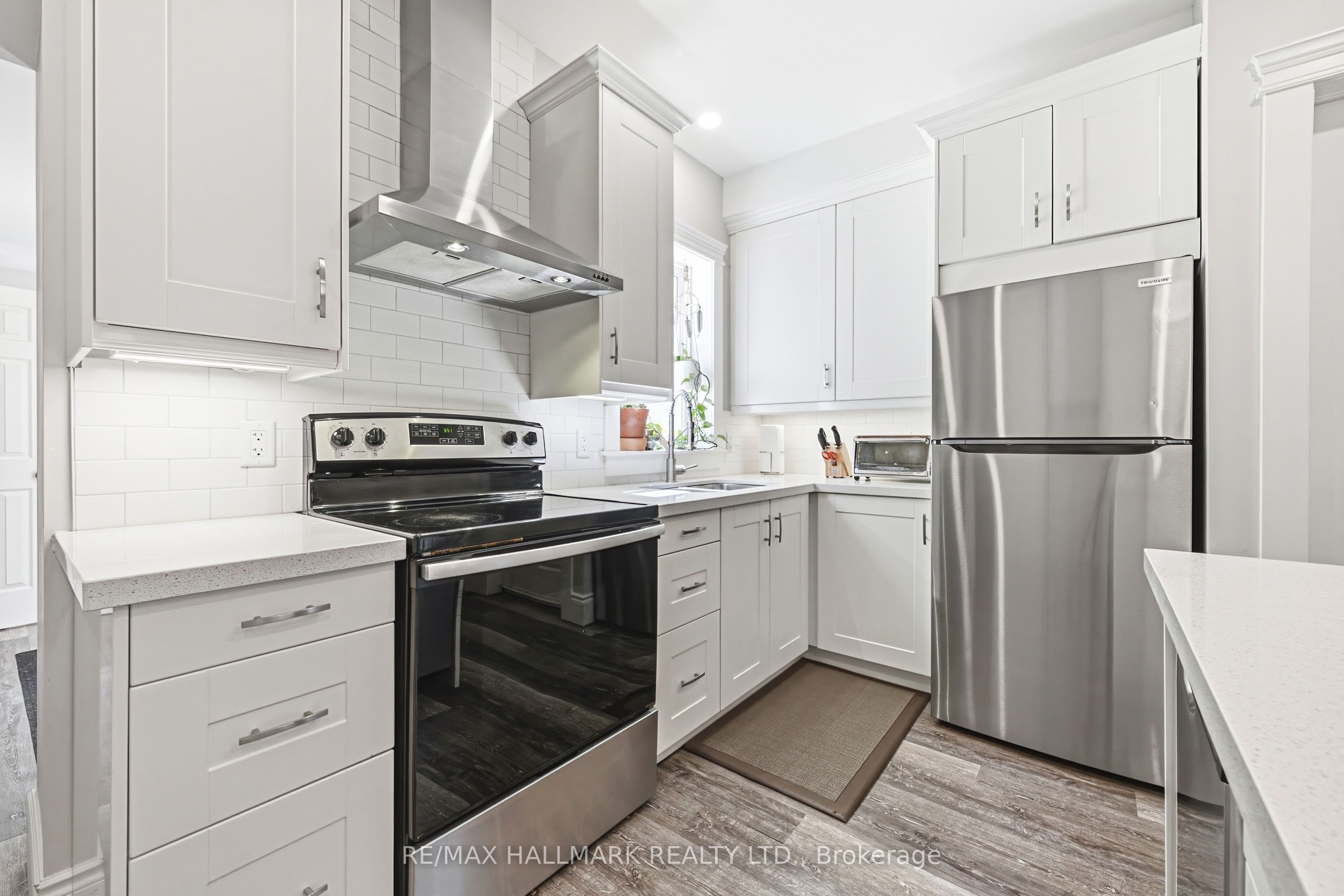30 Cumberland Avenue Property Photo 10
