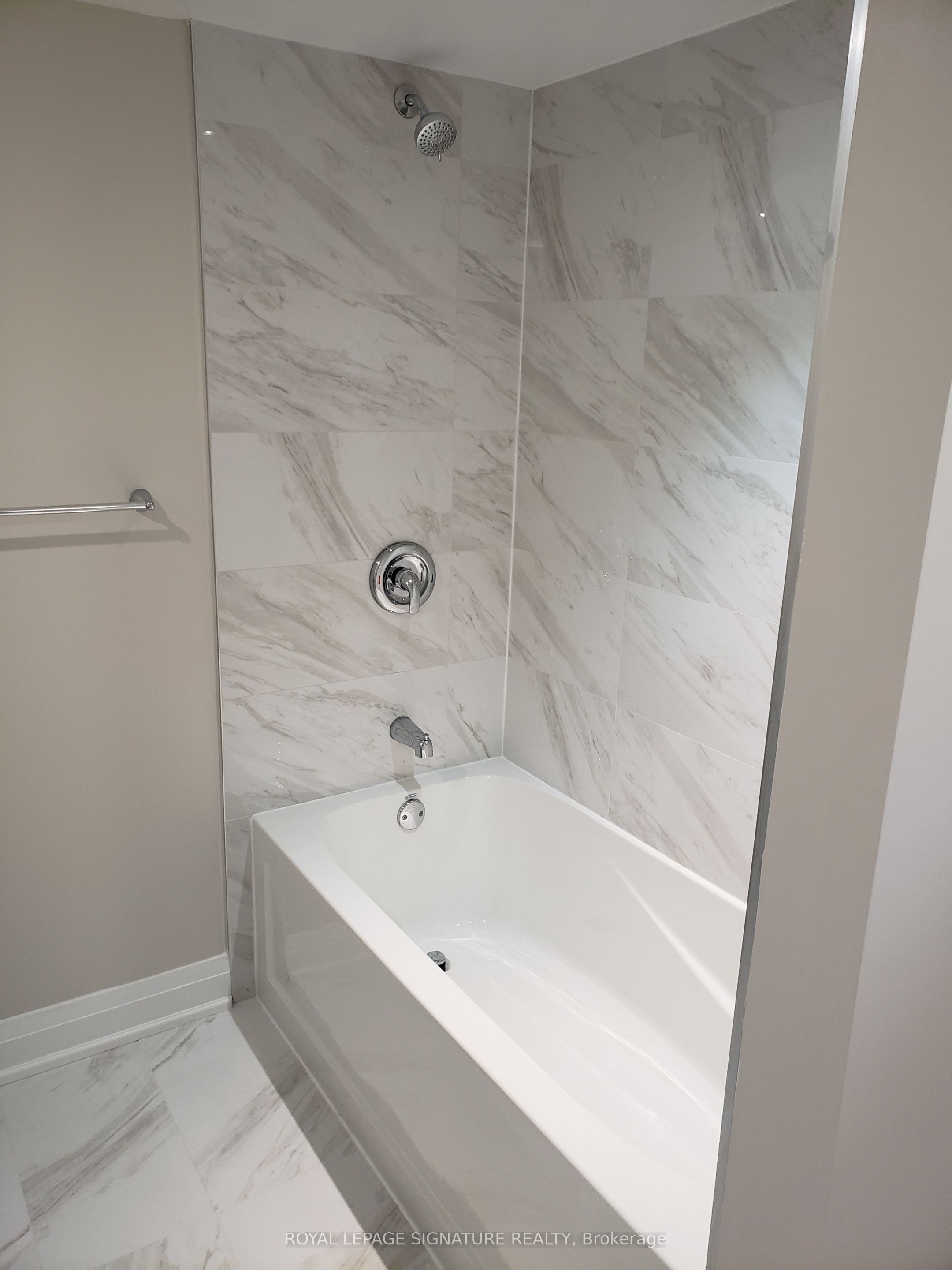 49 Edinburgh Road Bsmt Property Photo 10