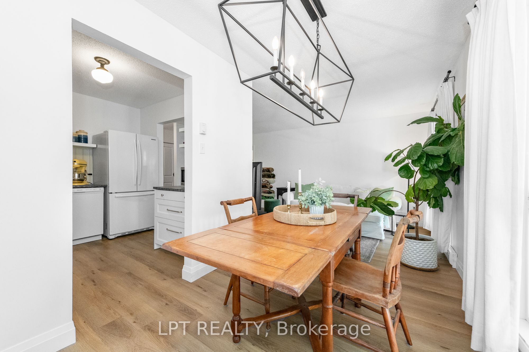 2080 Ogilvie Road 7j Property Photo 12